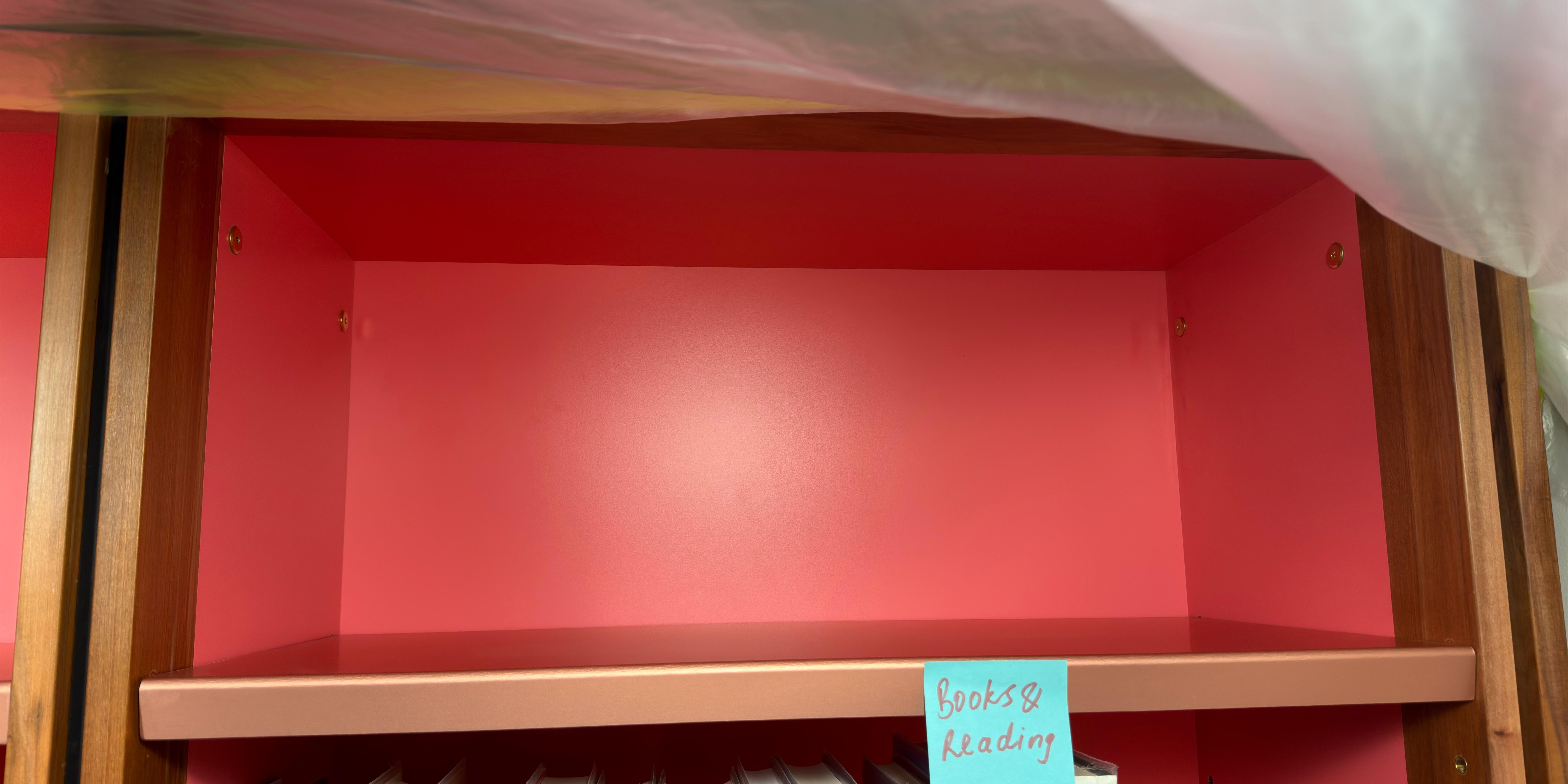 Shelf image