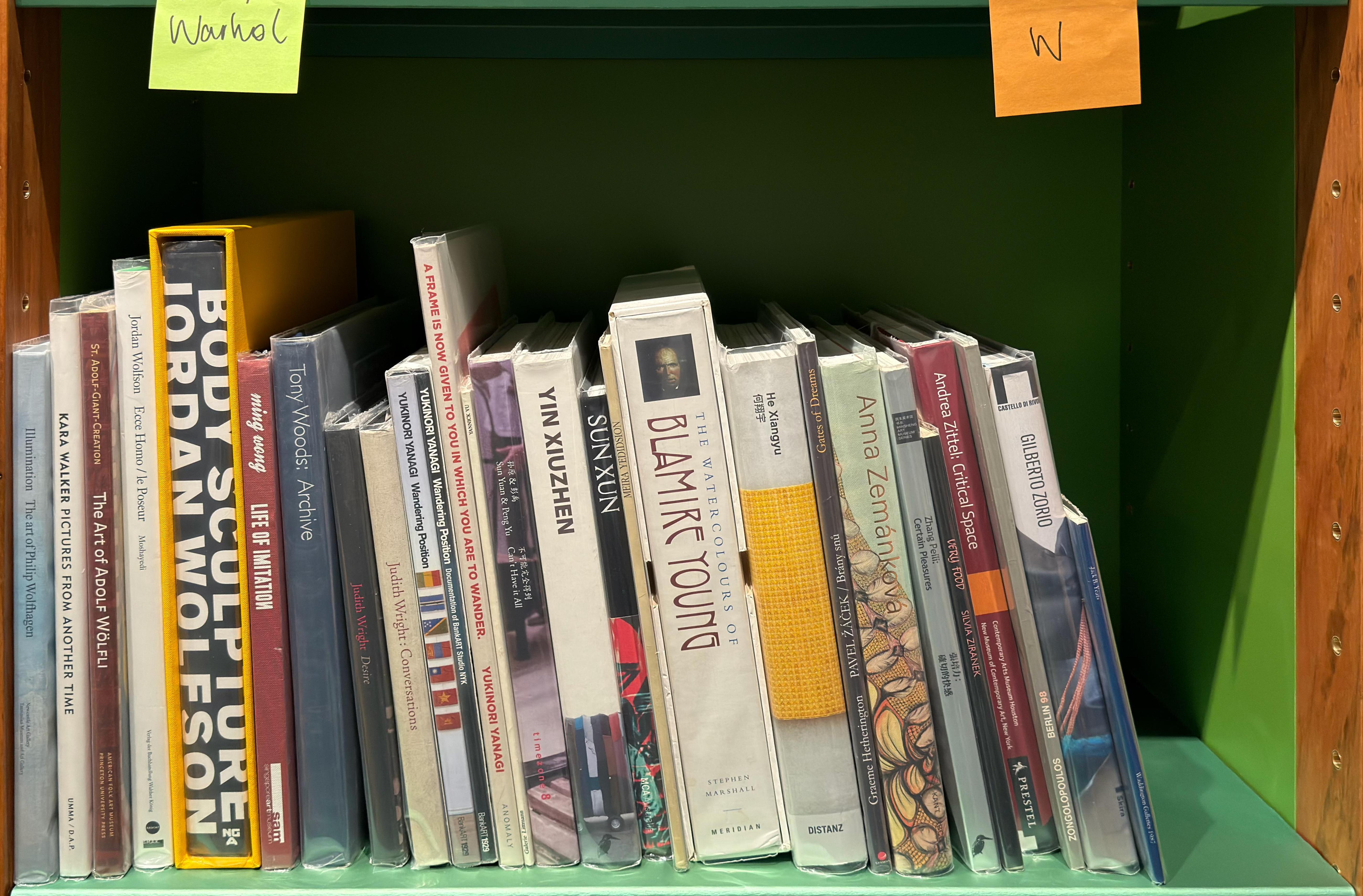 Shelf image