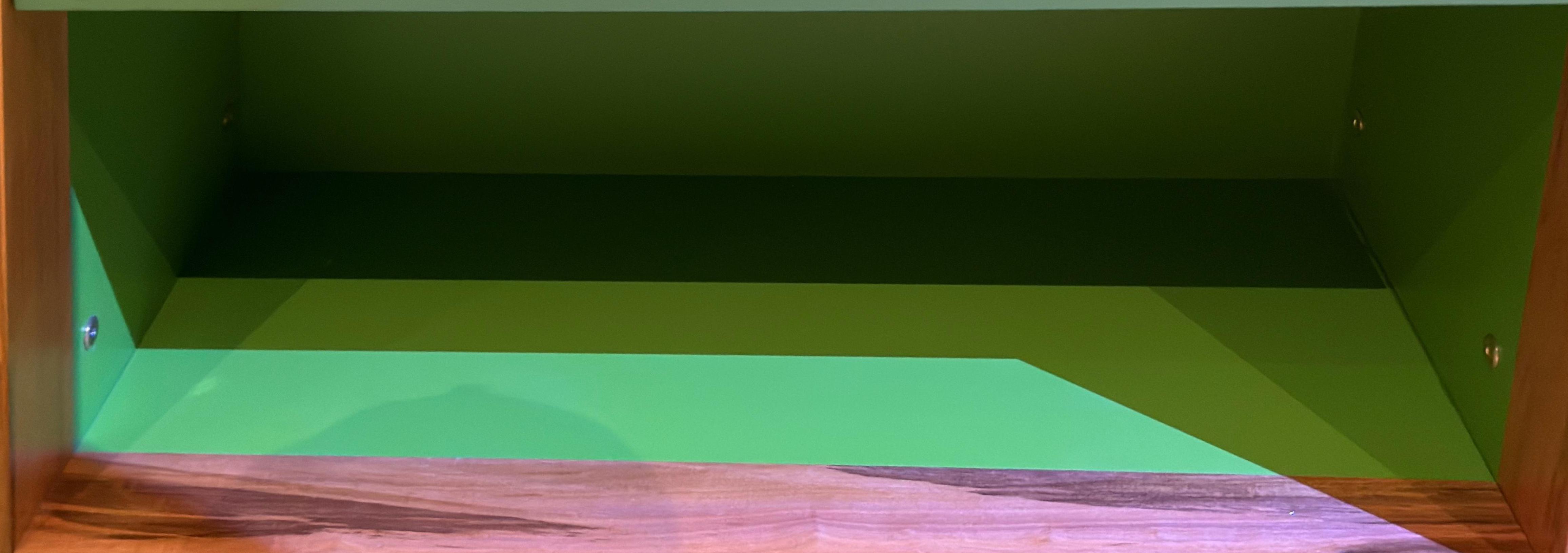Shelf image