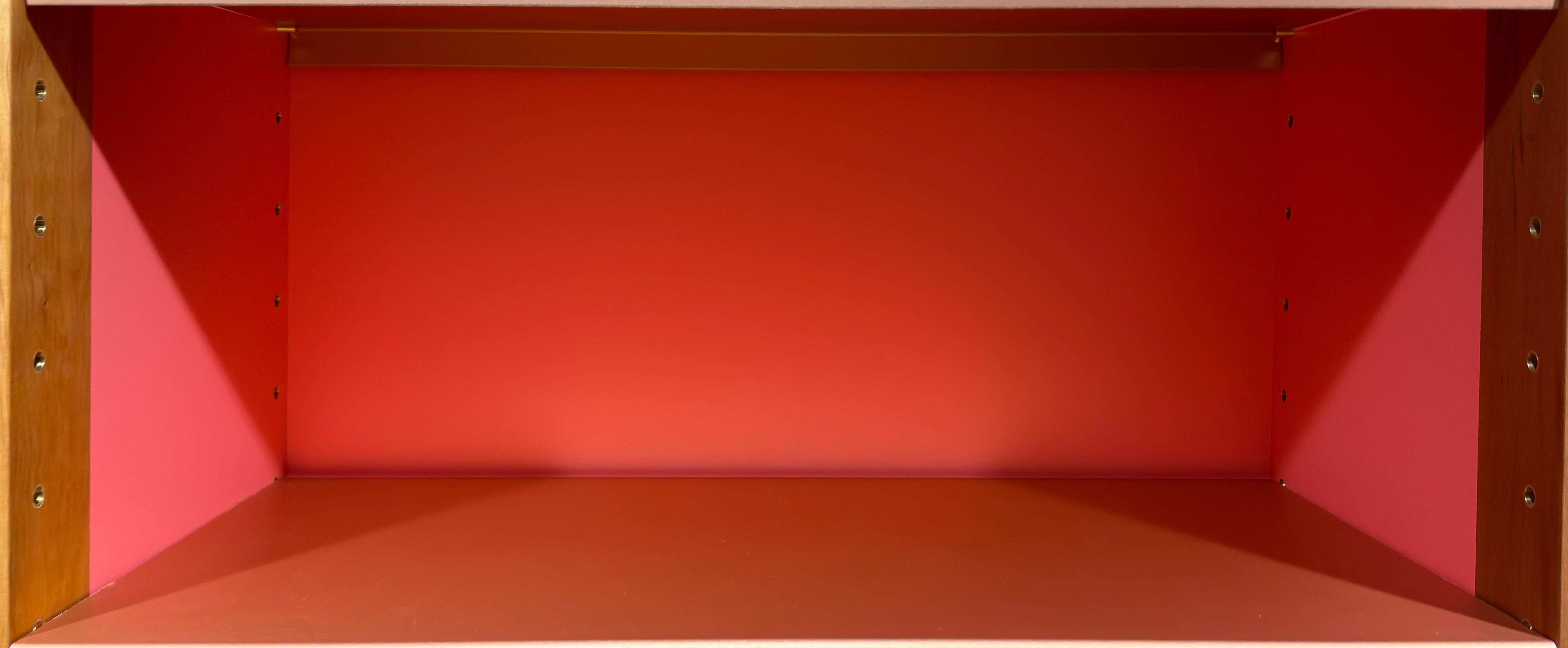 Shelf image