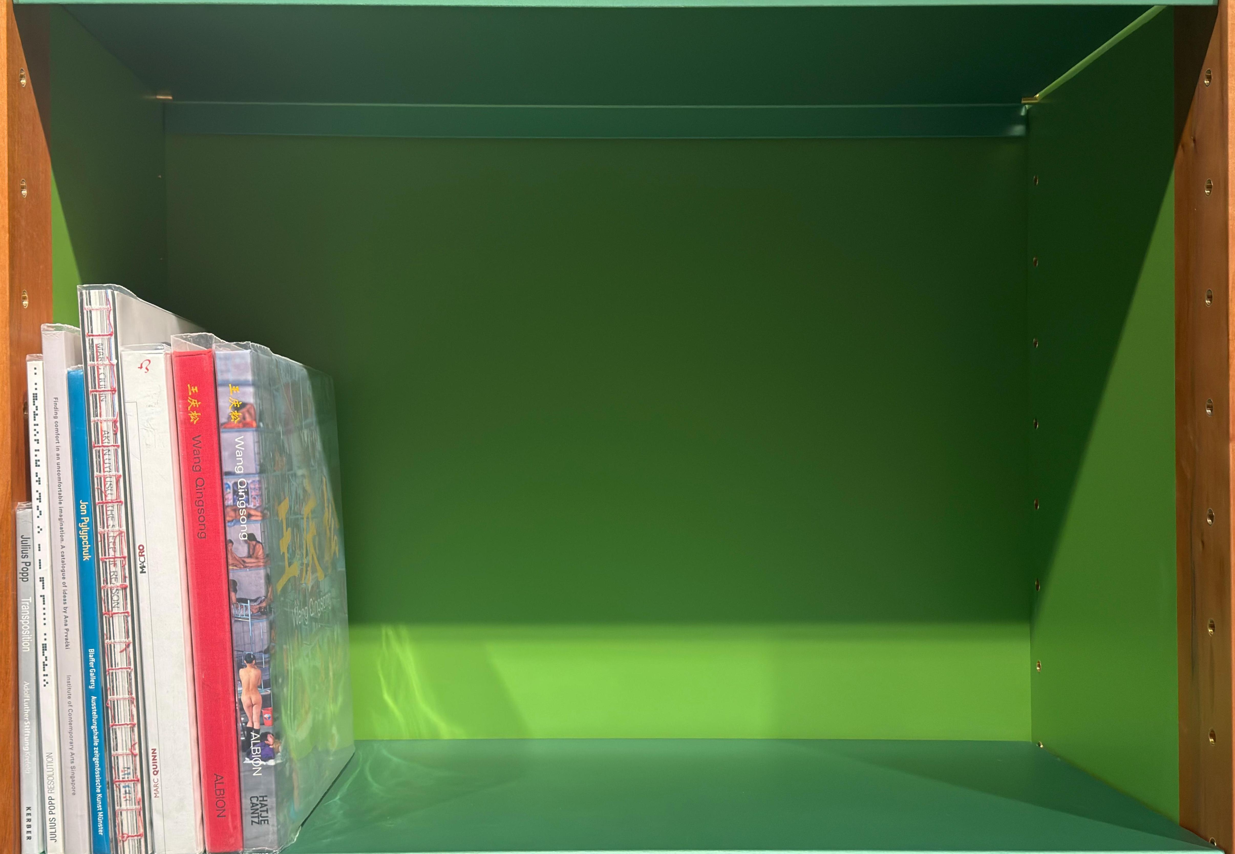 Shelf image