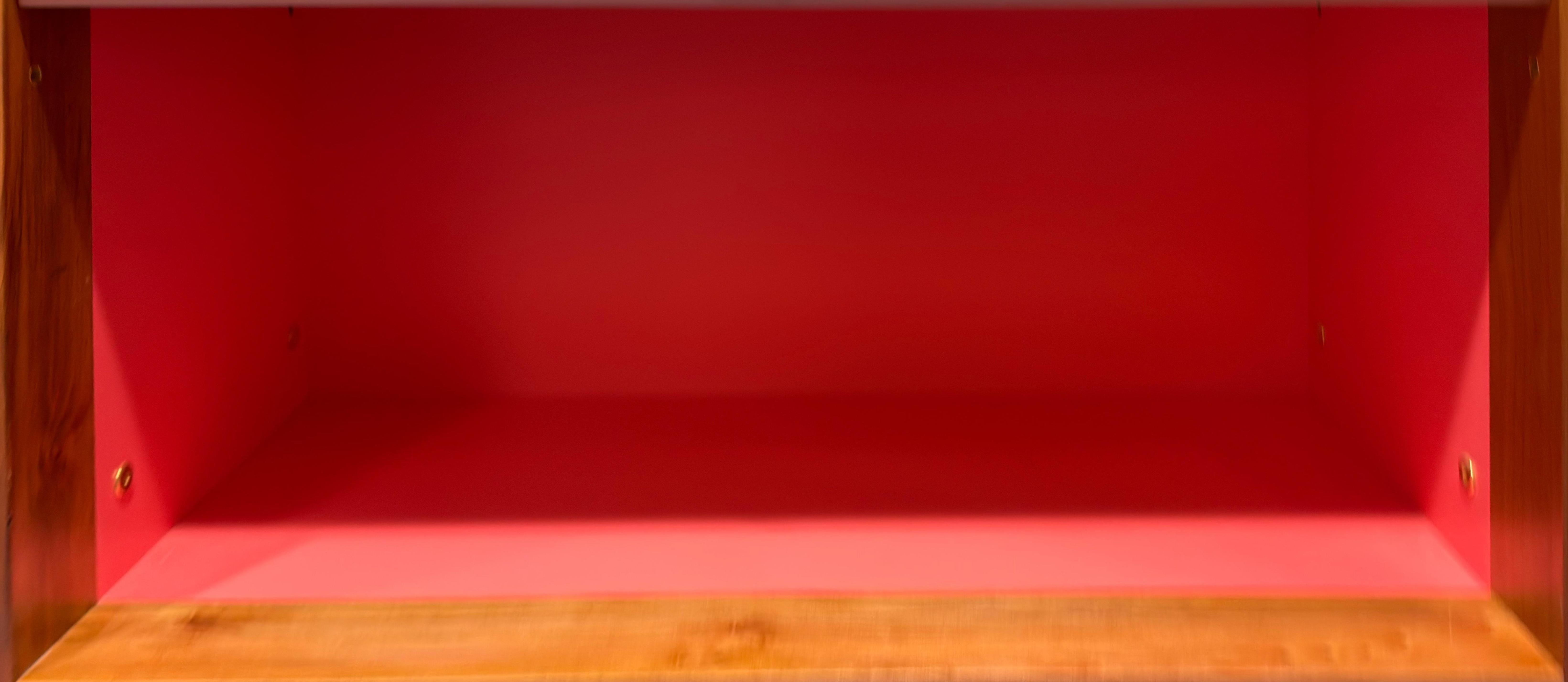 Shelf image