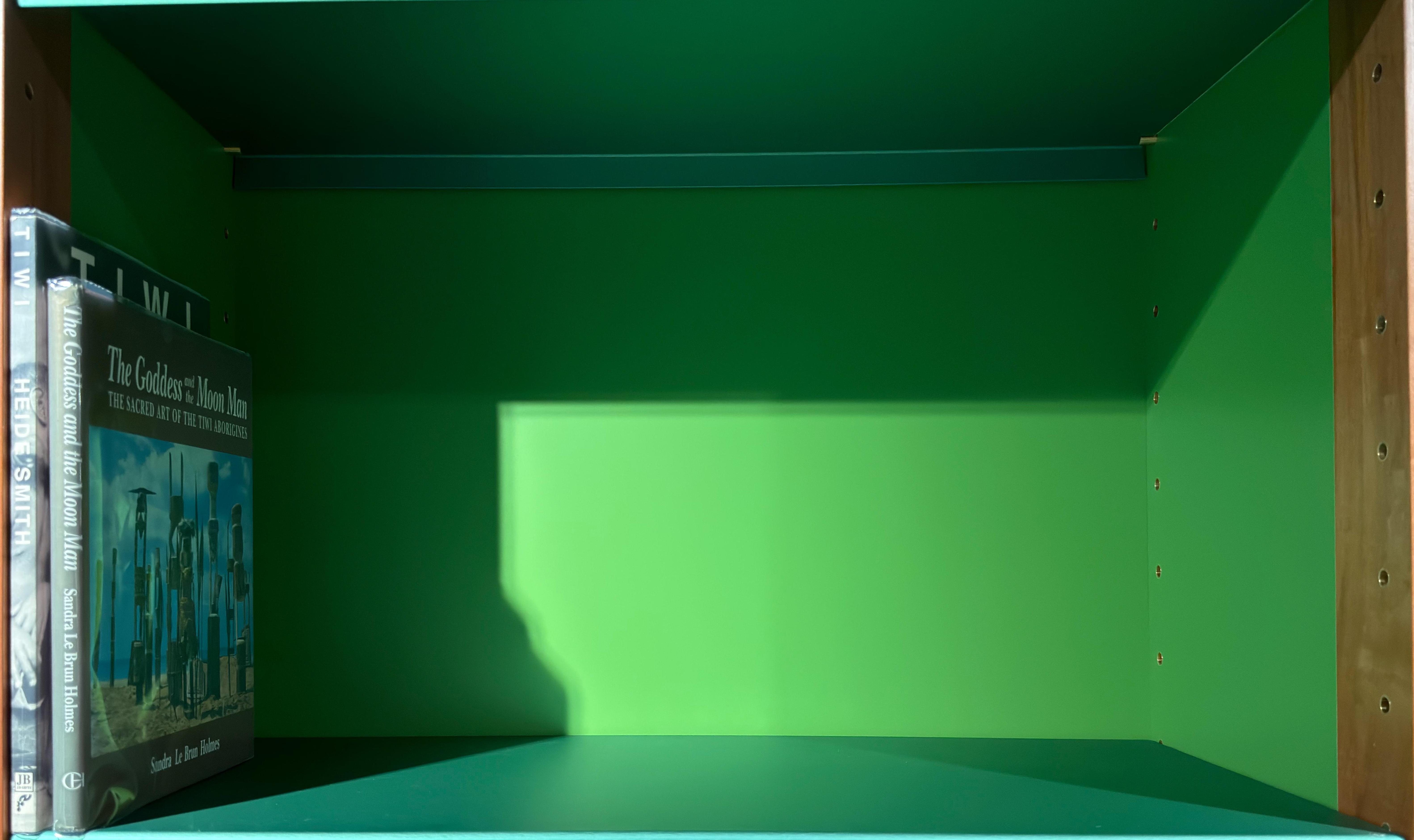 Shelf image