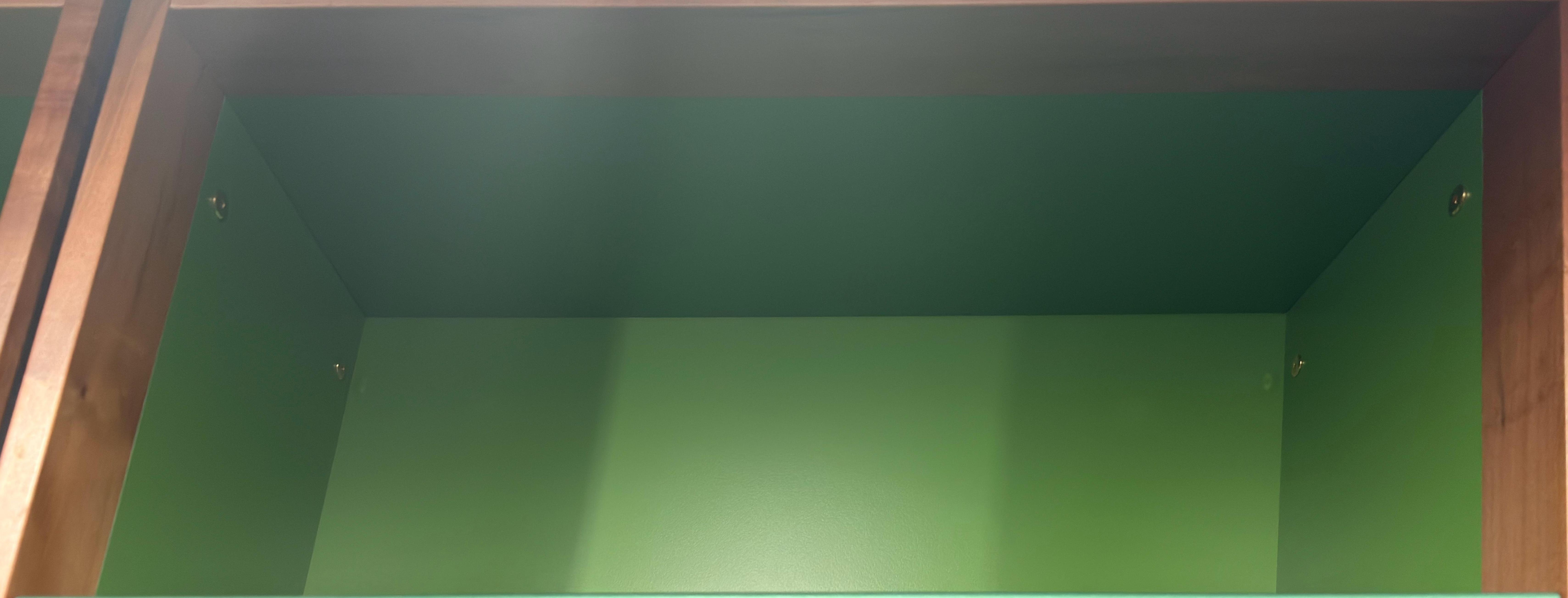 Shelf image