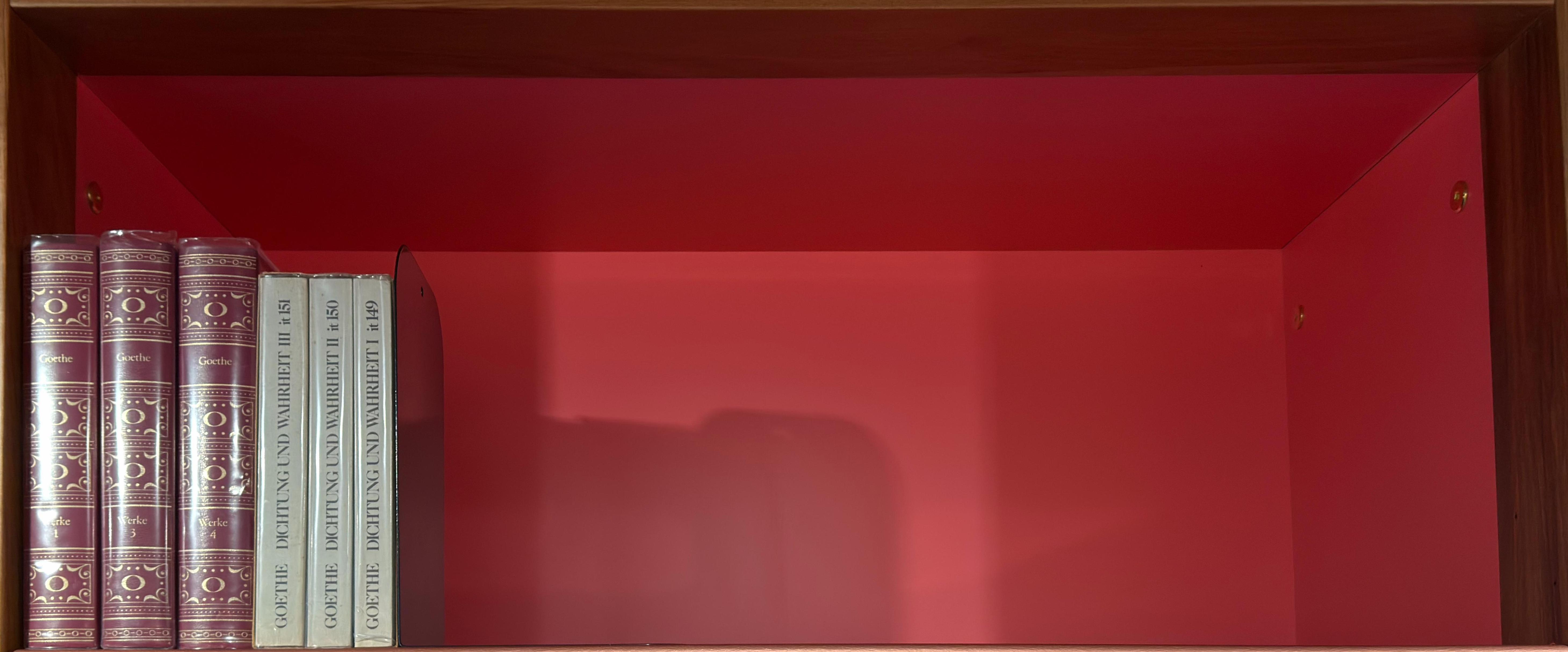 Shelf image