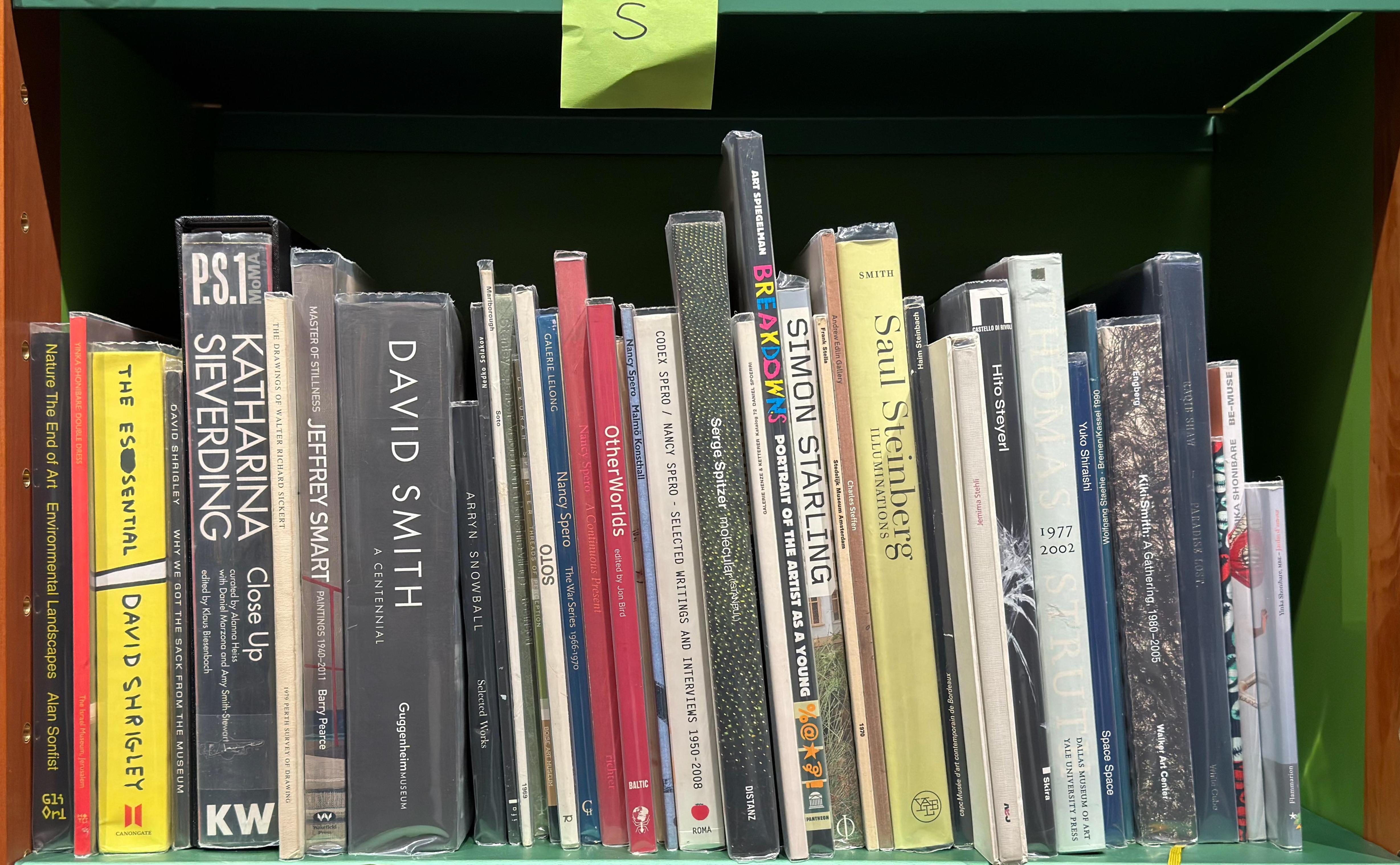 Shelf image