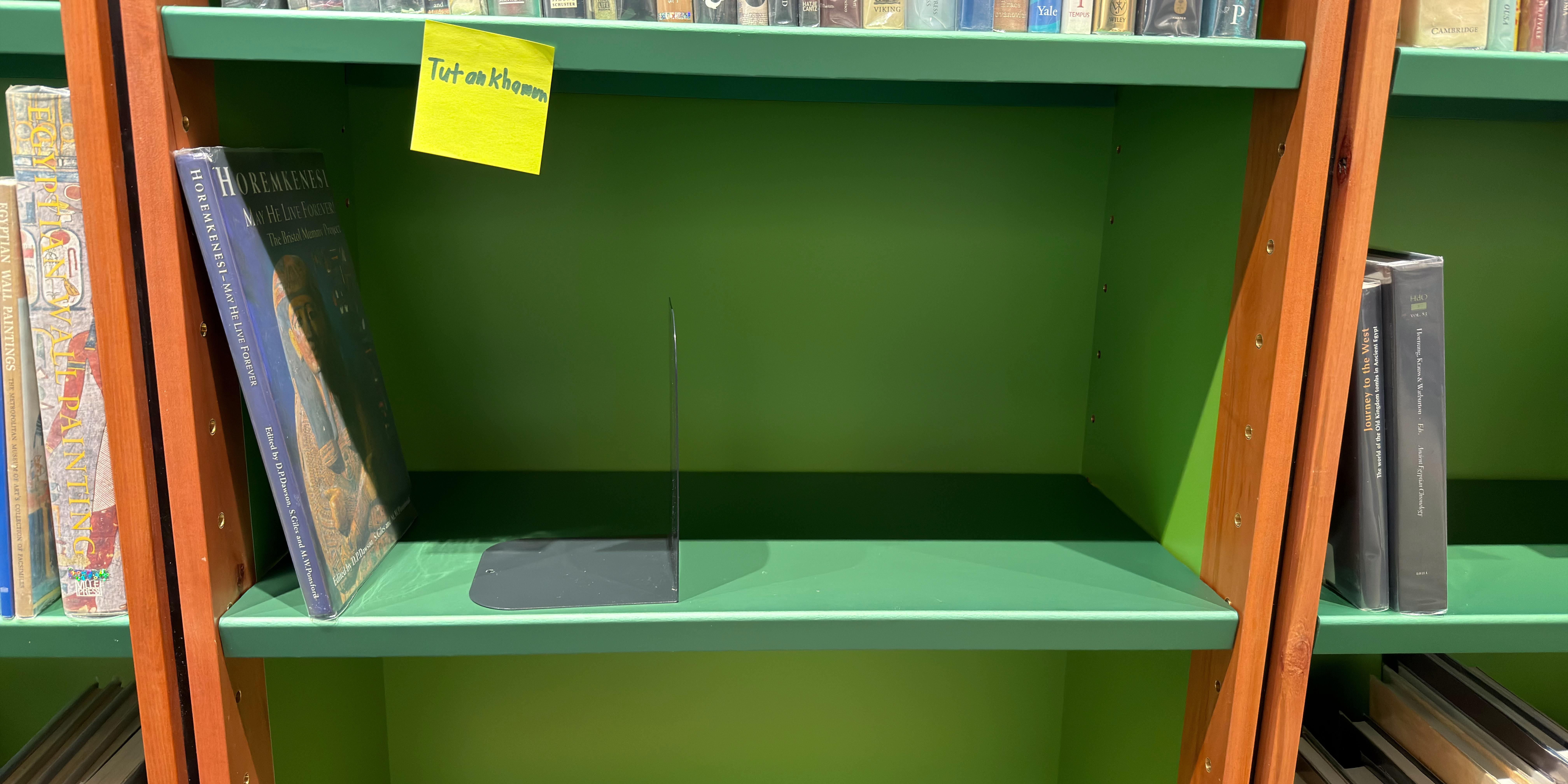 Shelf image