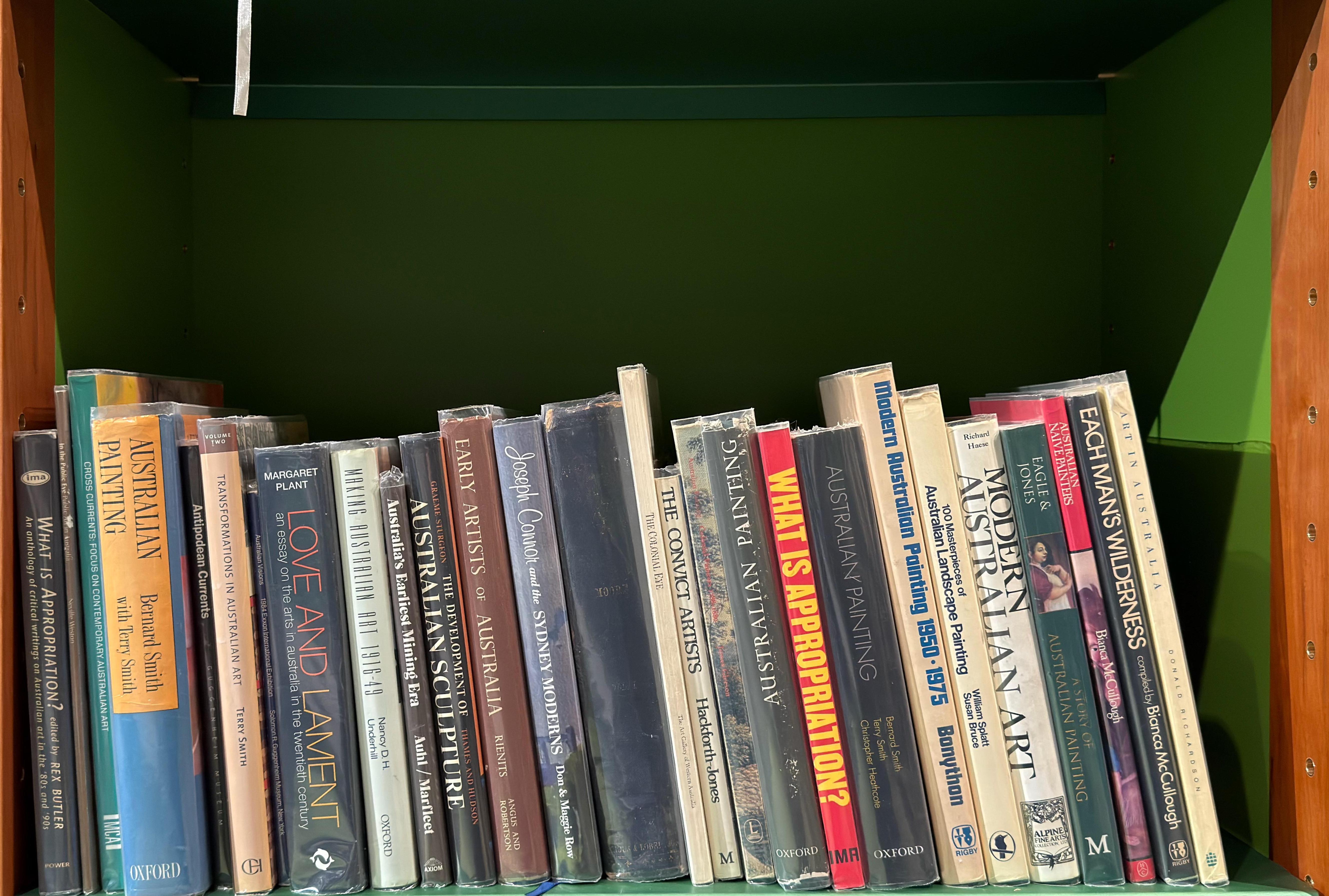 Shelf image