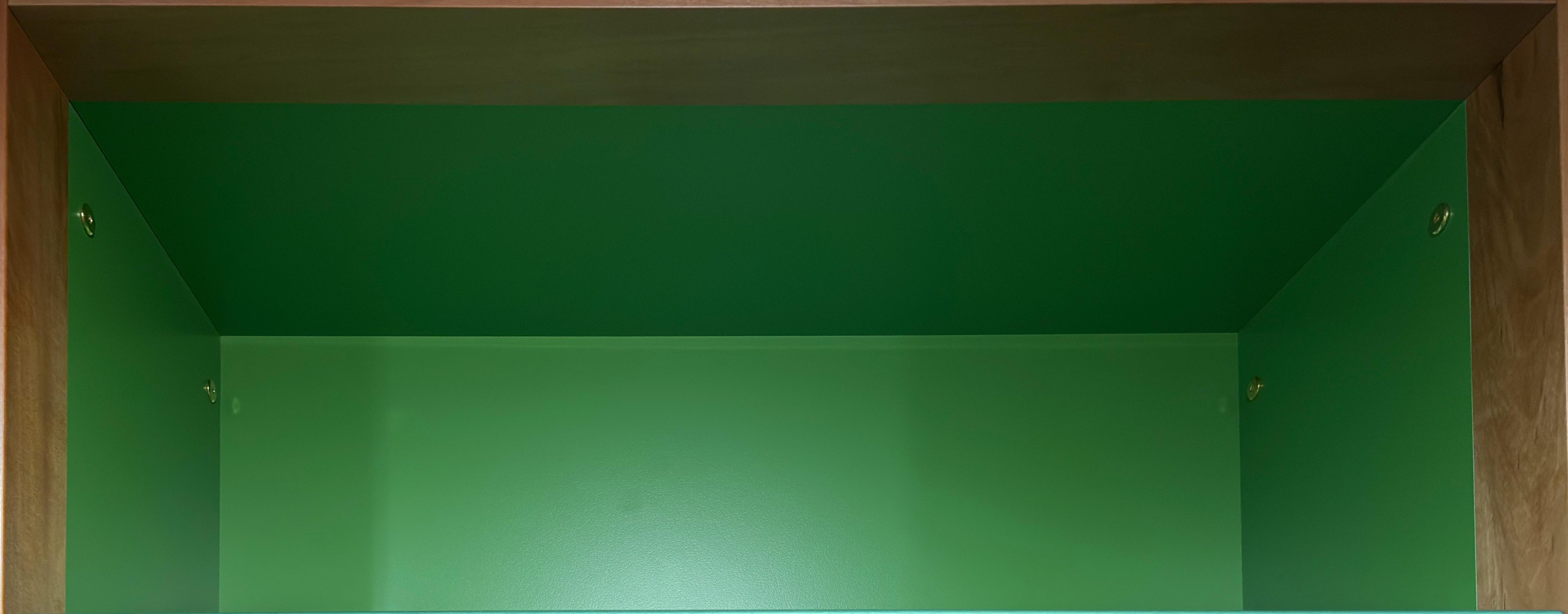 Shelf image
