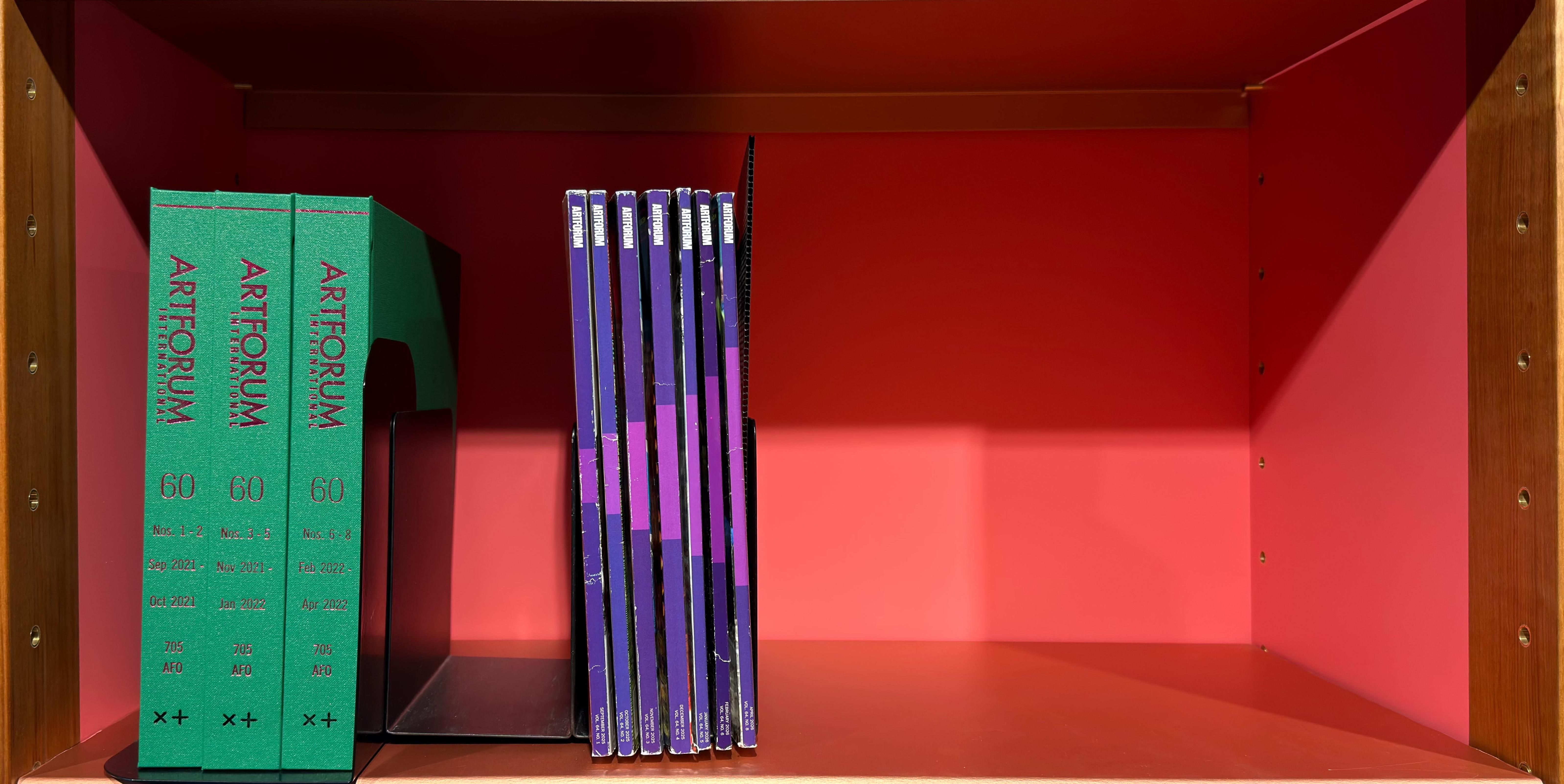 Shelf image