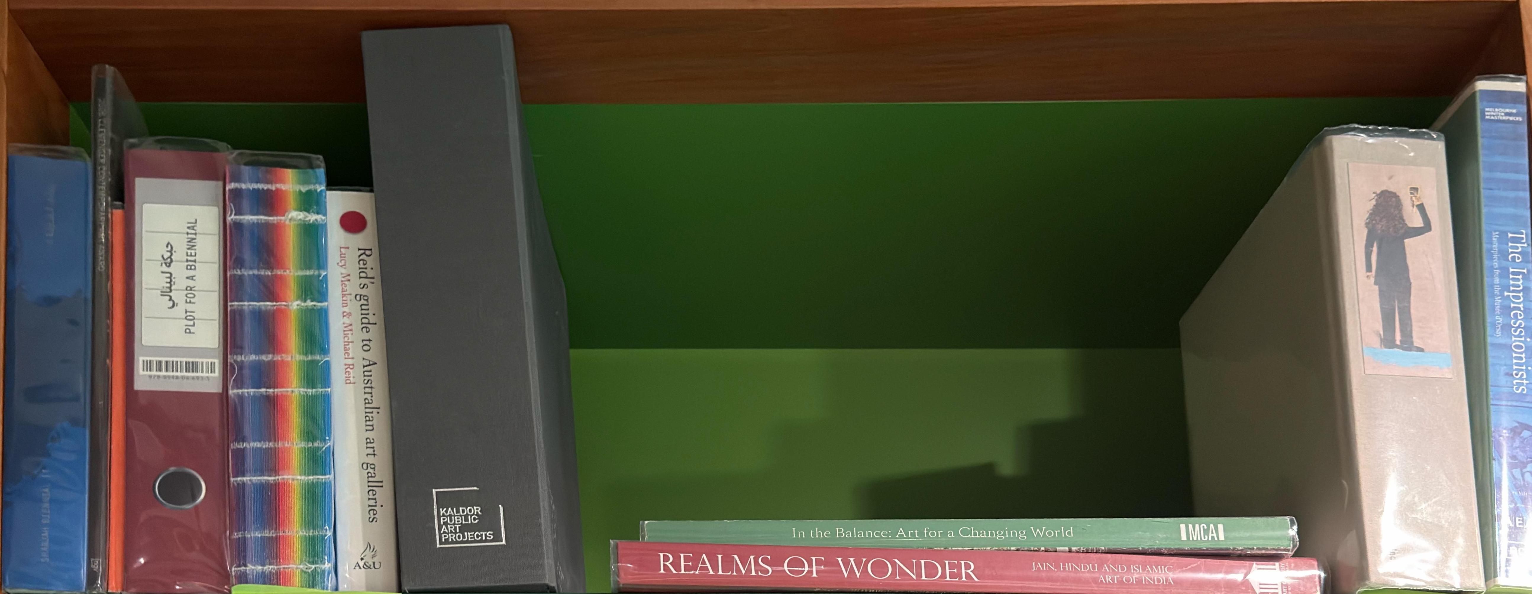 Shelf image