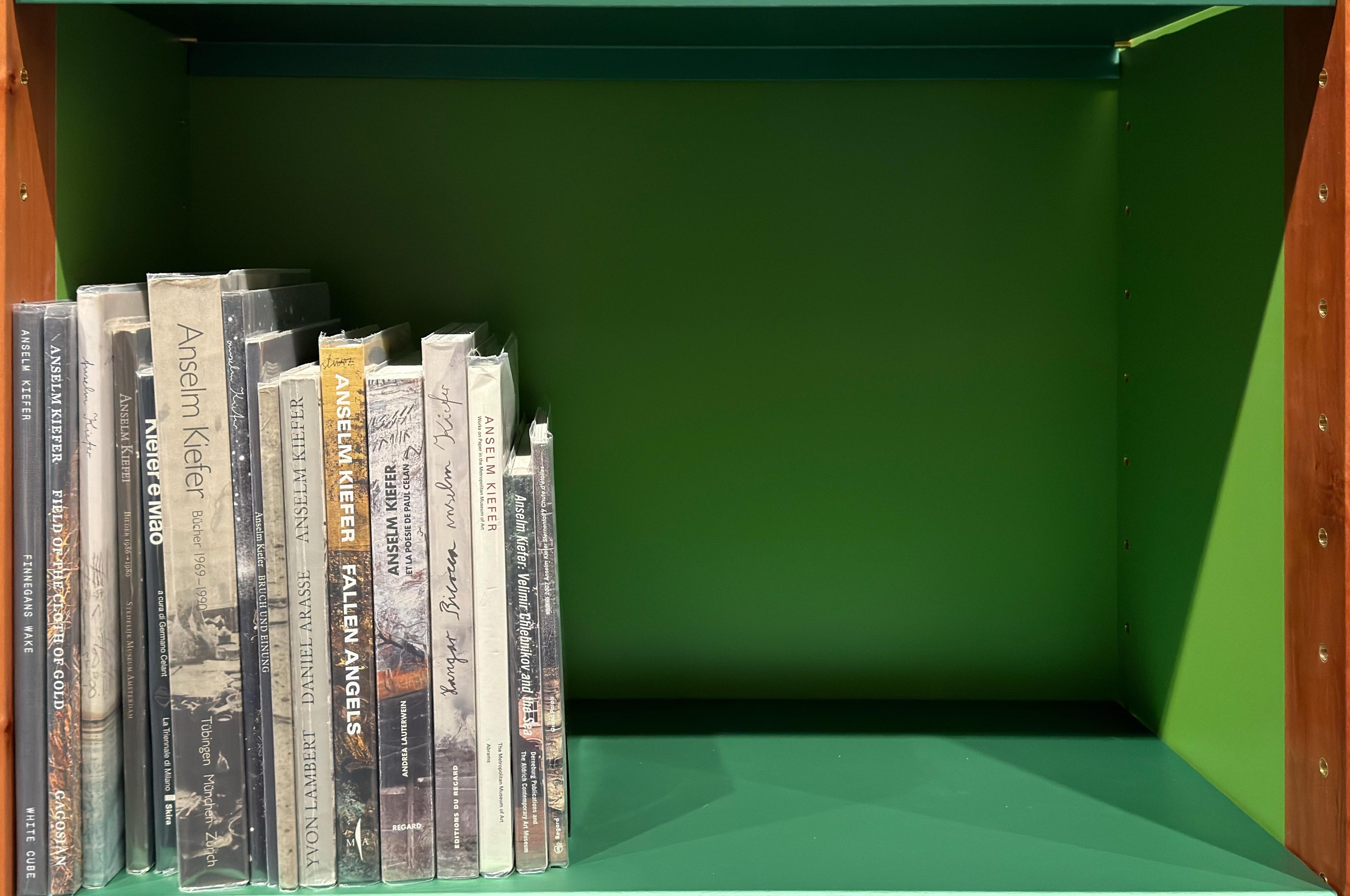 Shelf image