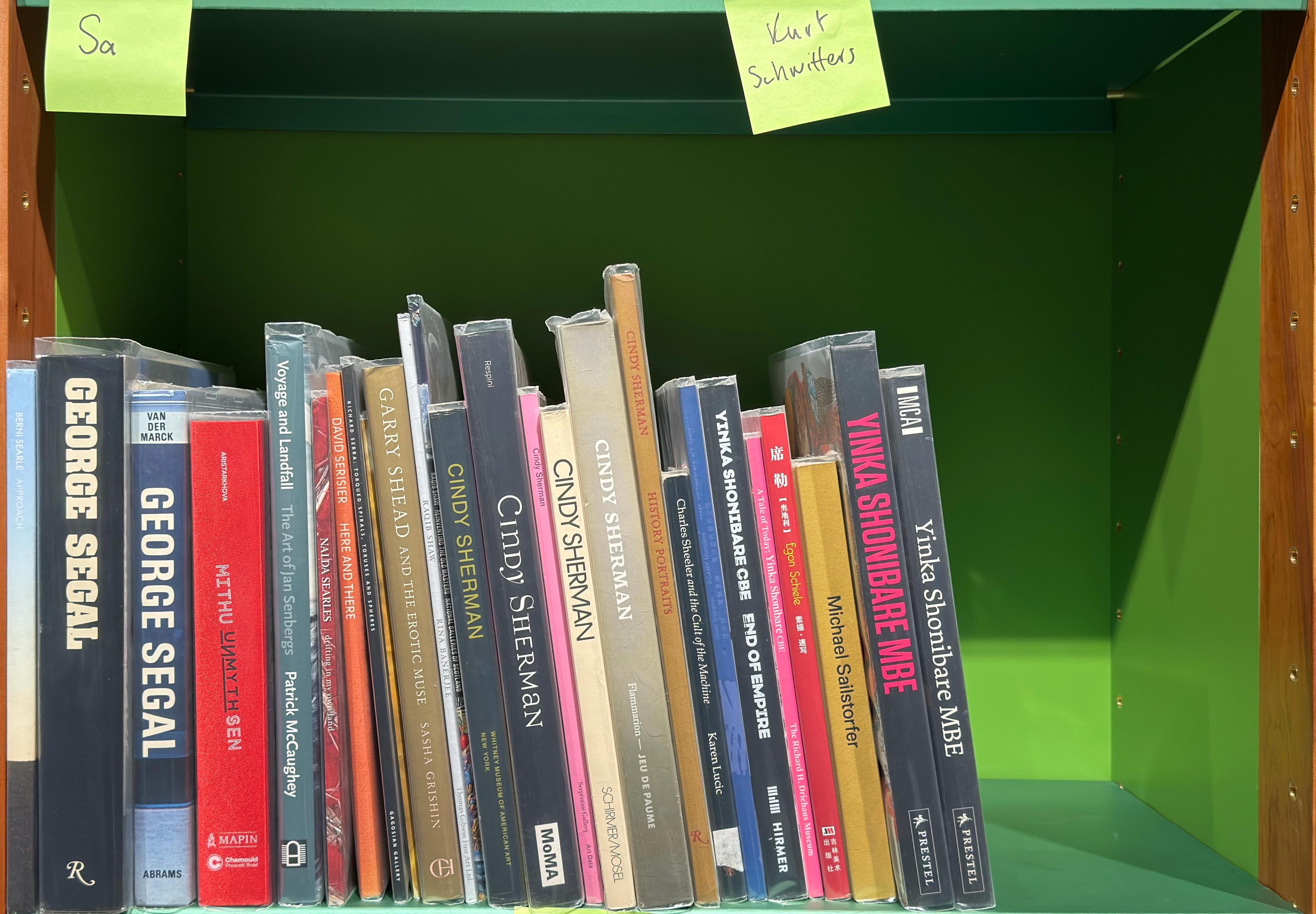 Shelf image