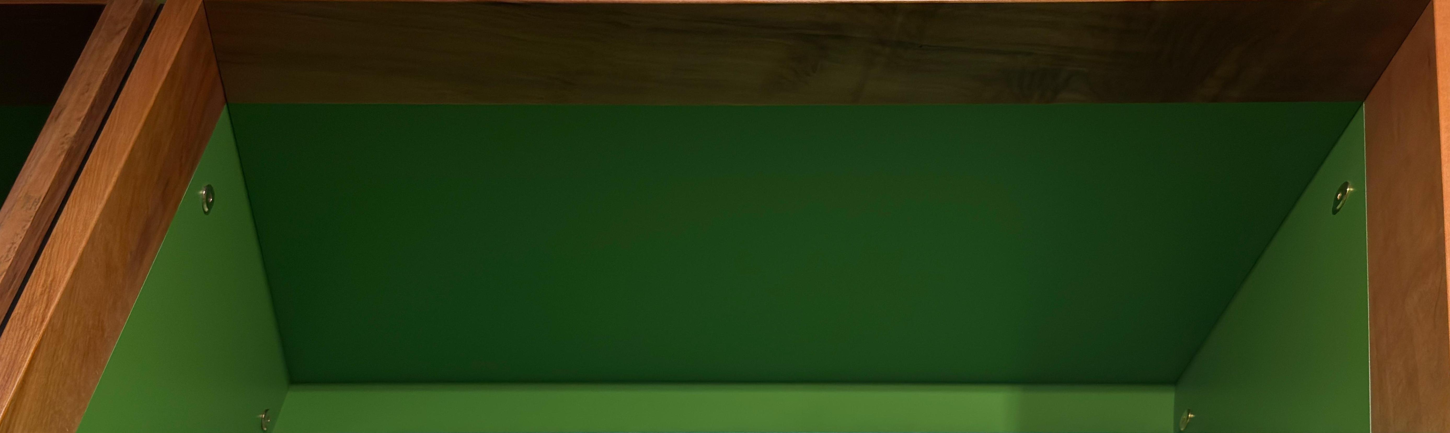 Shelf image