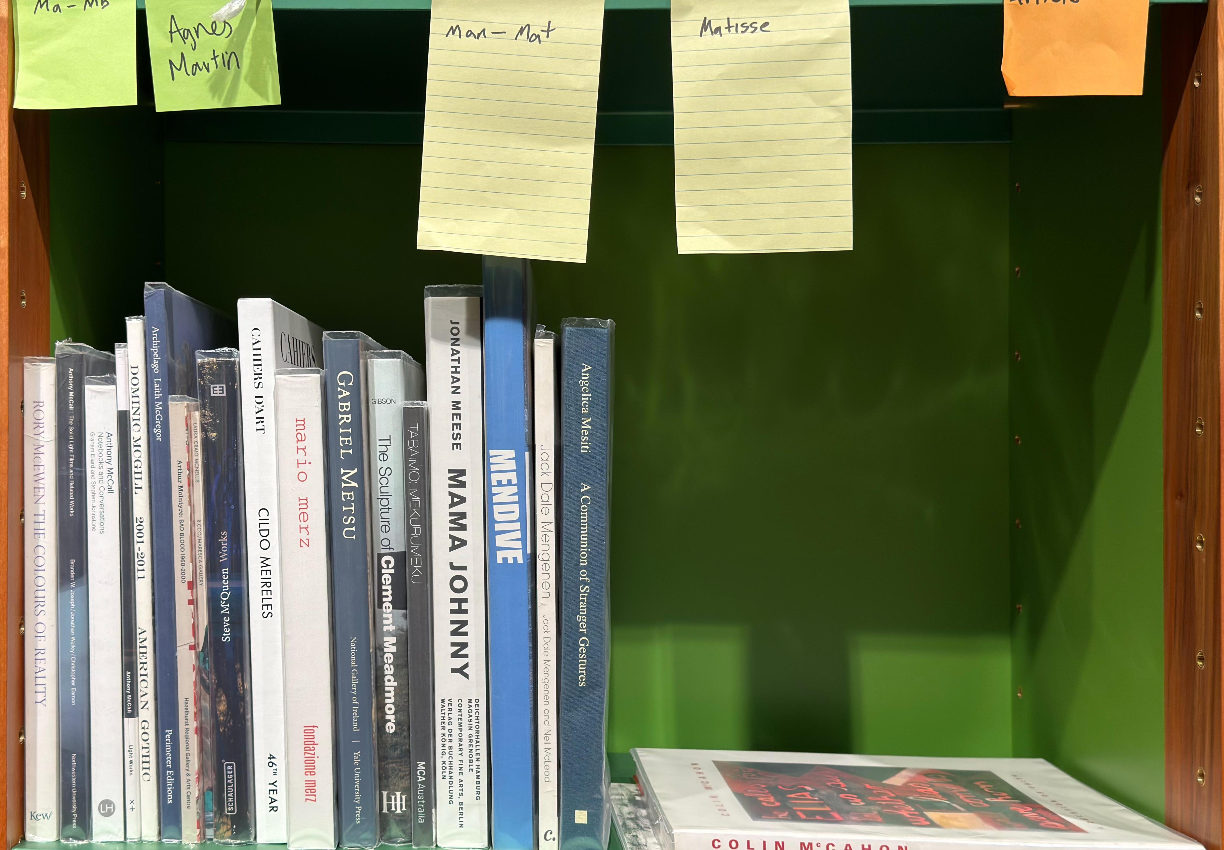 Shelf image