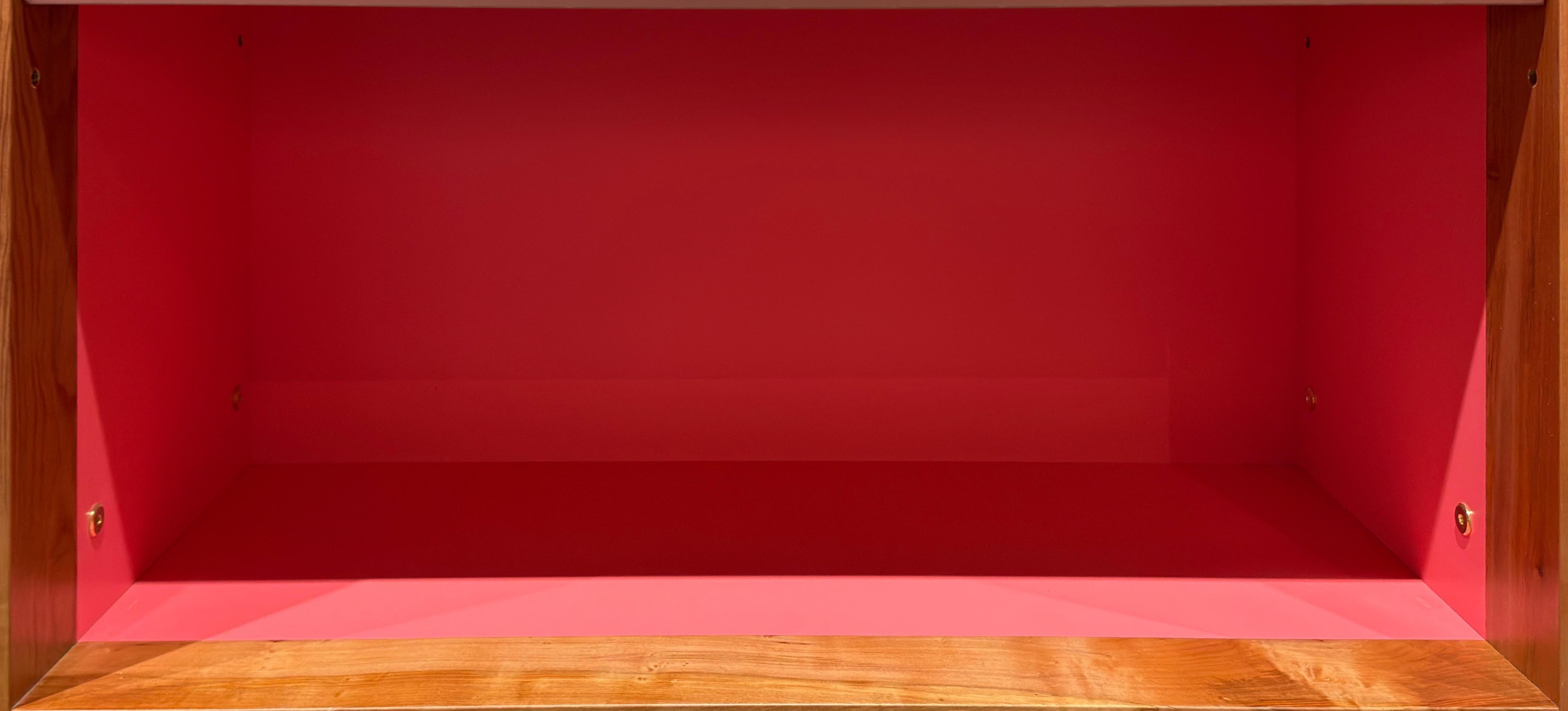 Shelf image