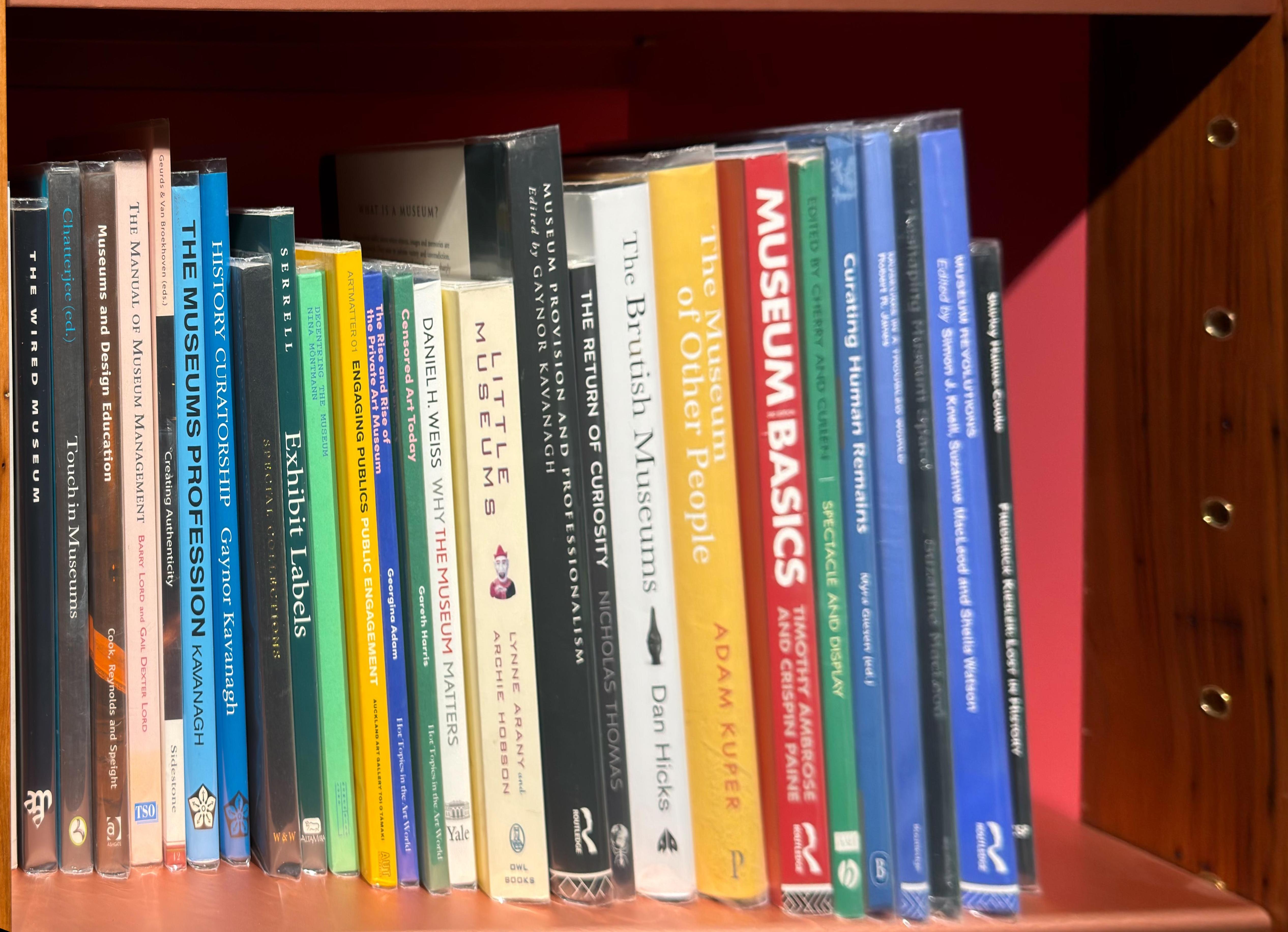 Shelf image