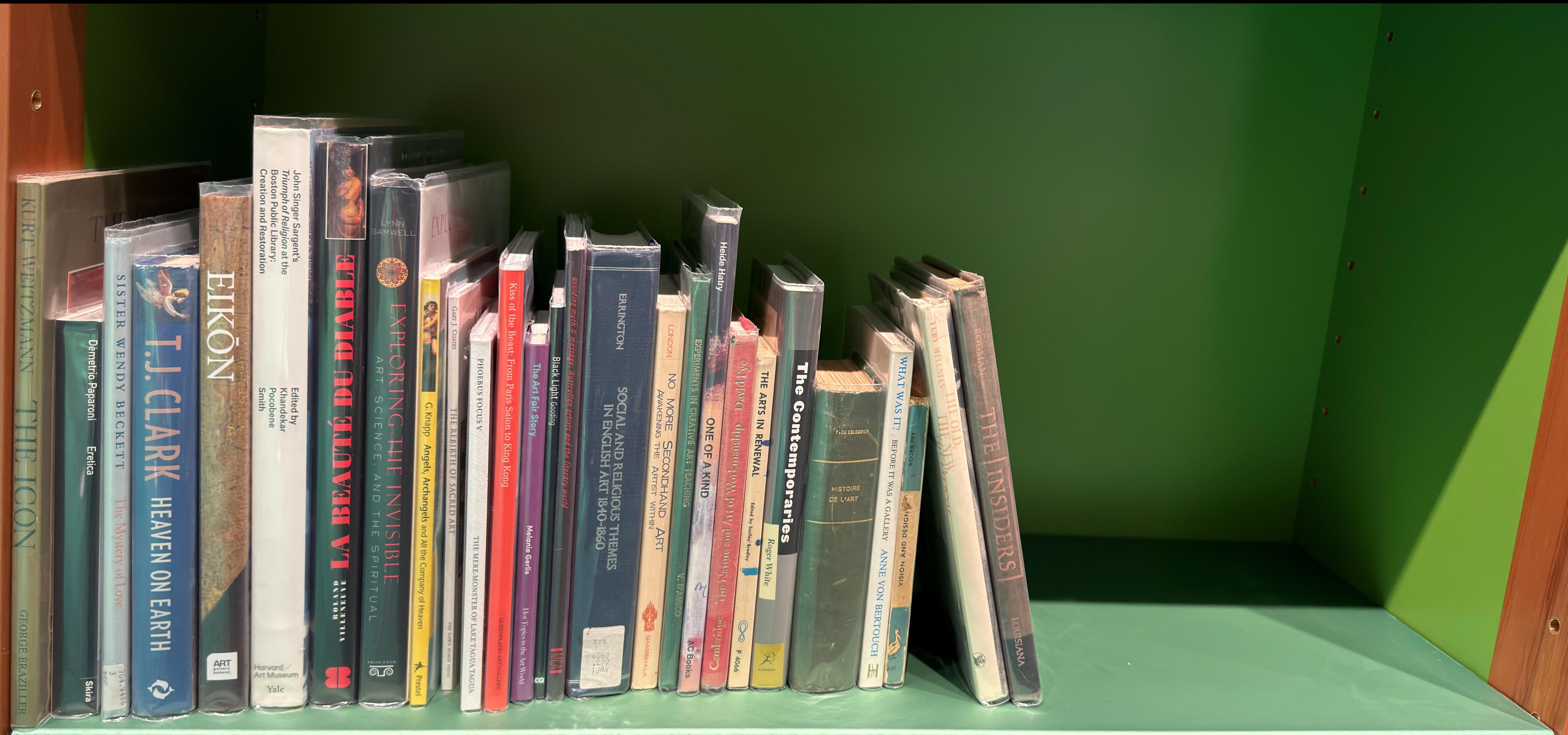 Shelf image