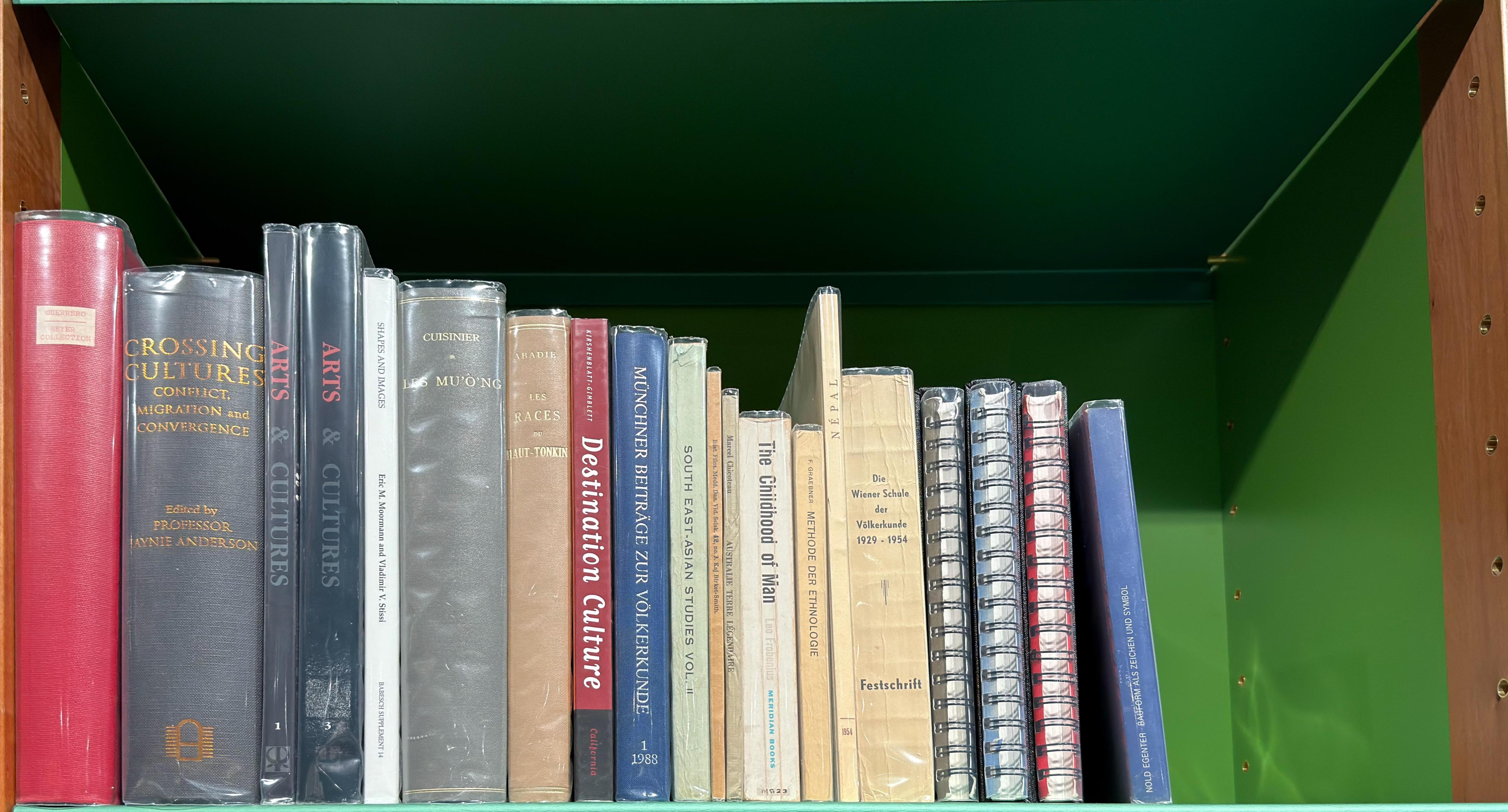 Shelf image