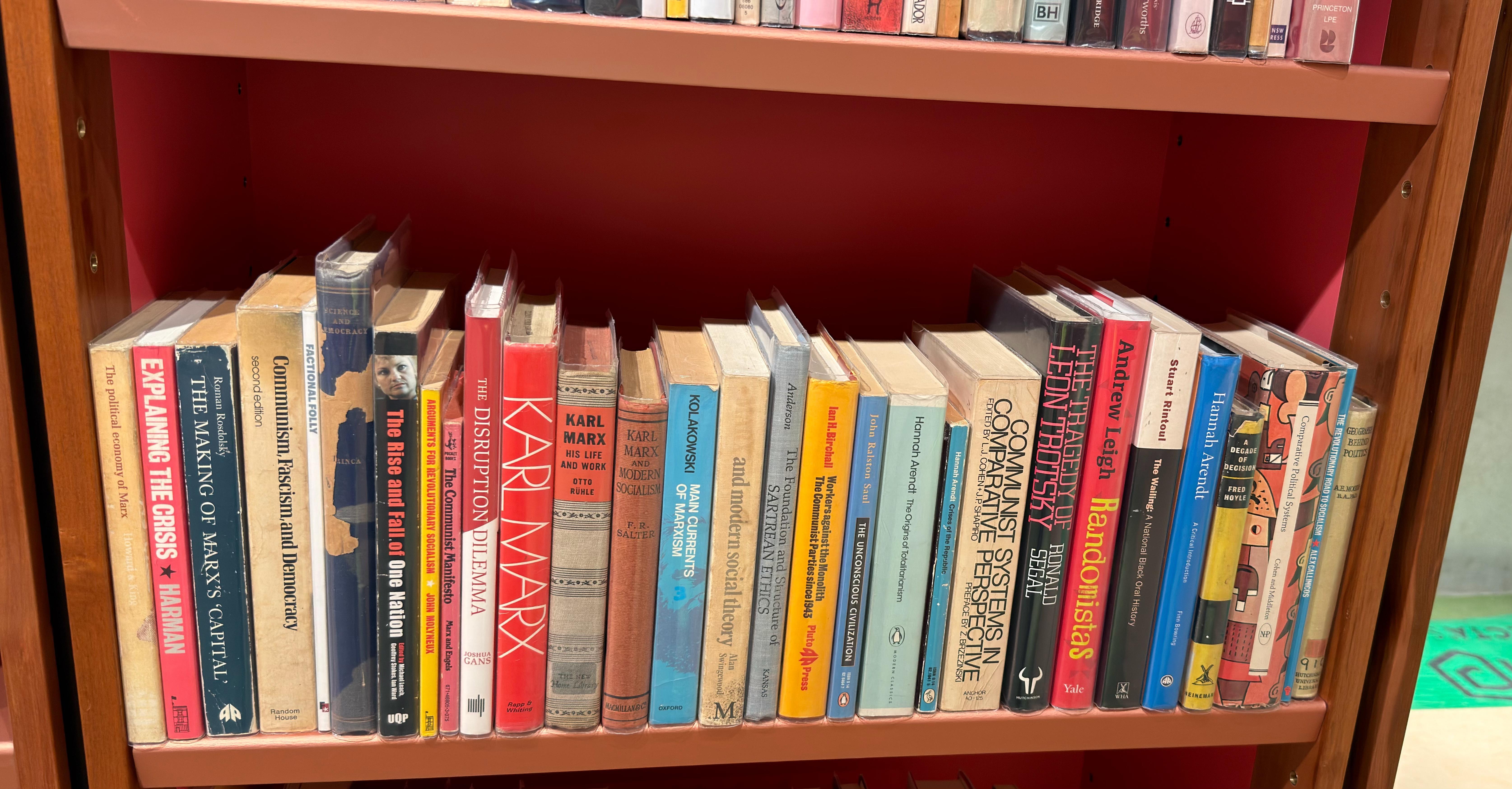 Shelf image
