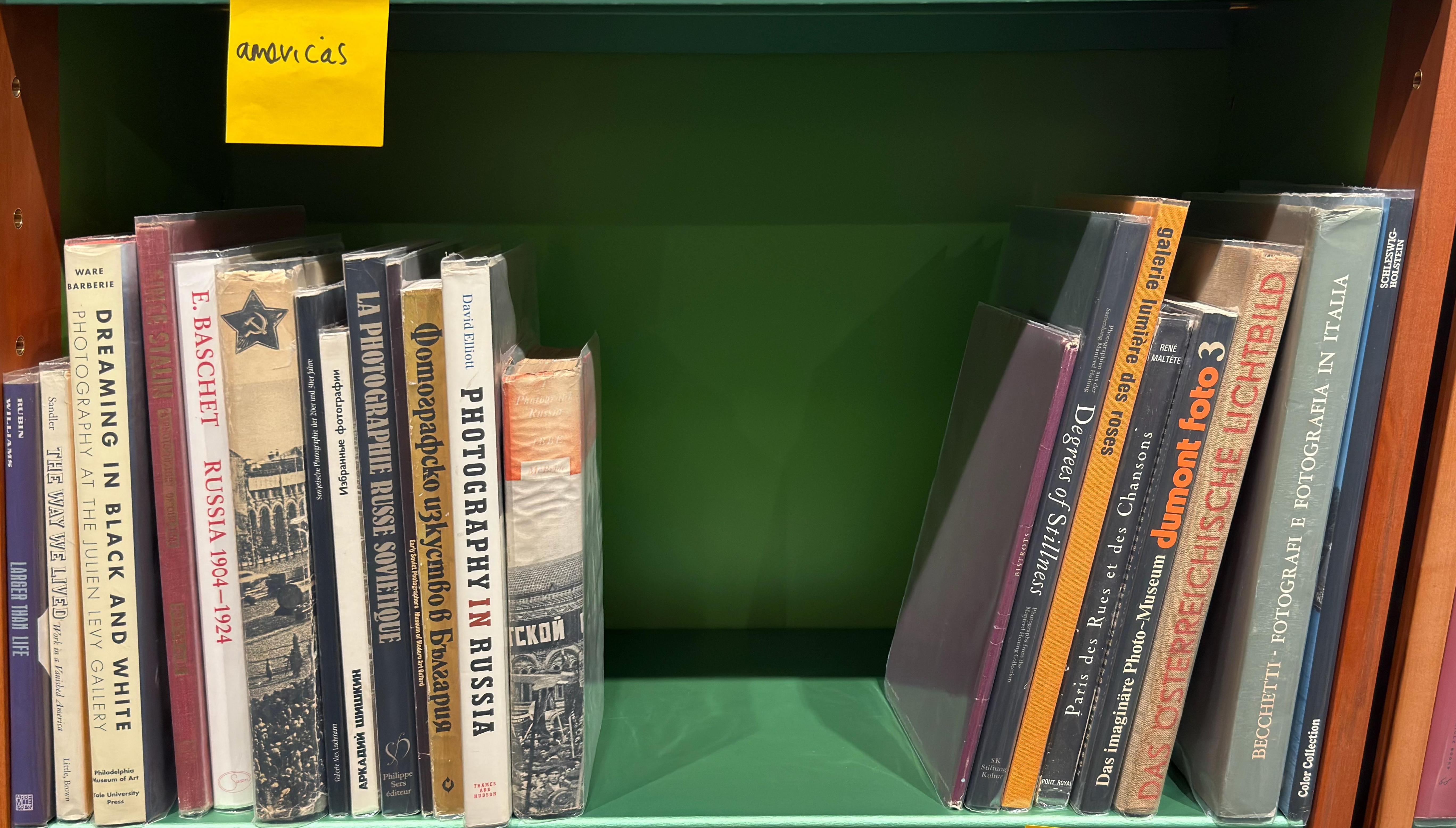 Shelf image