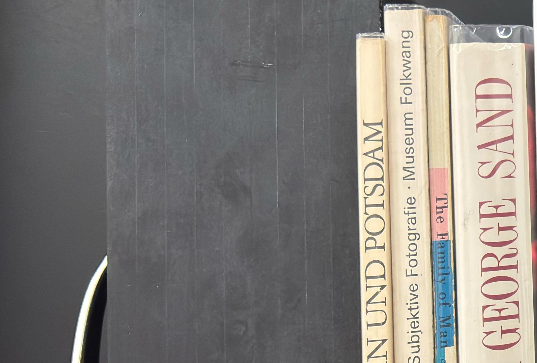 Shelf image