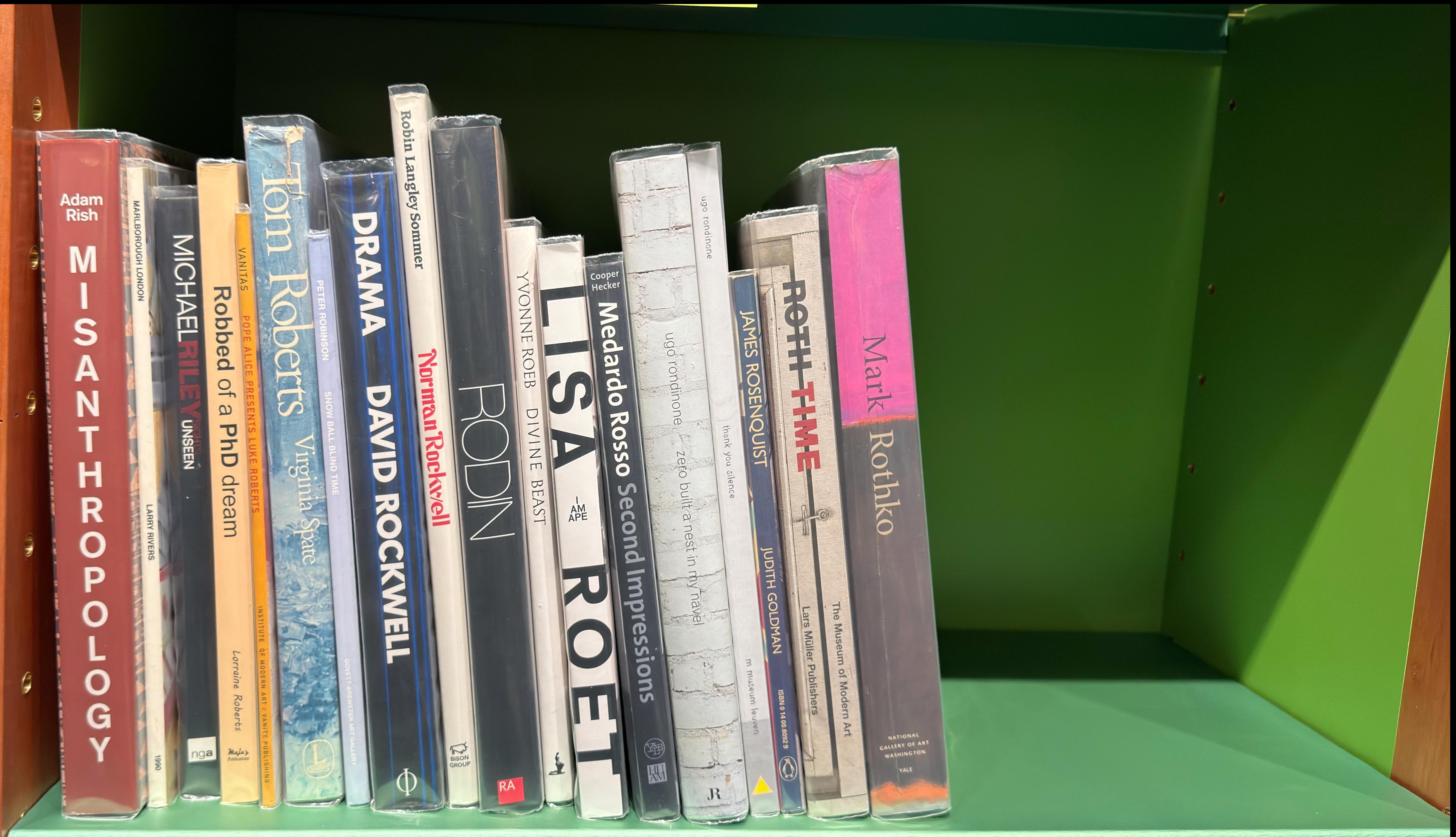 Shelf image