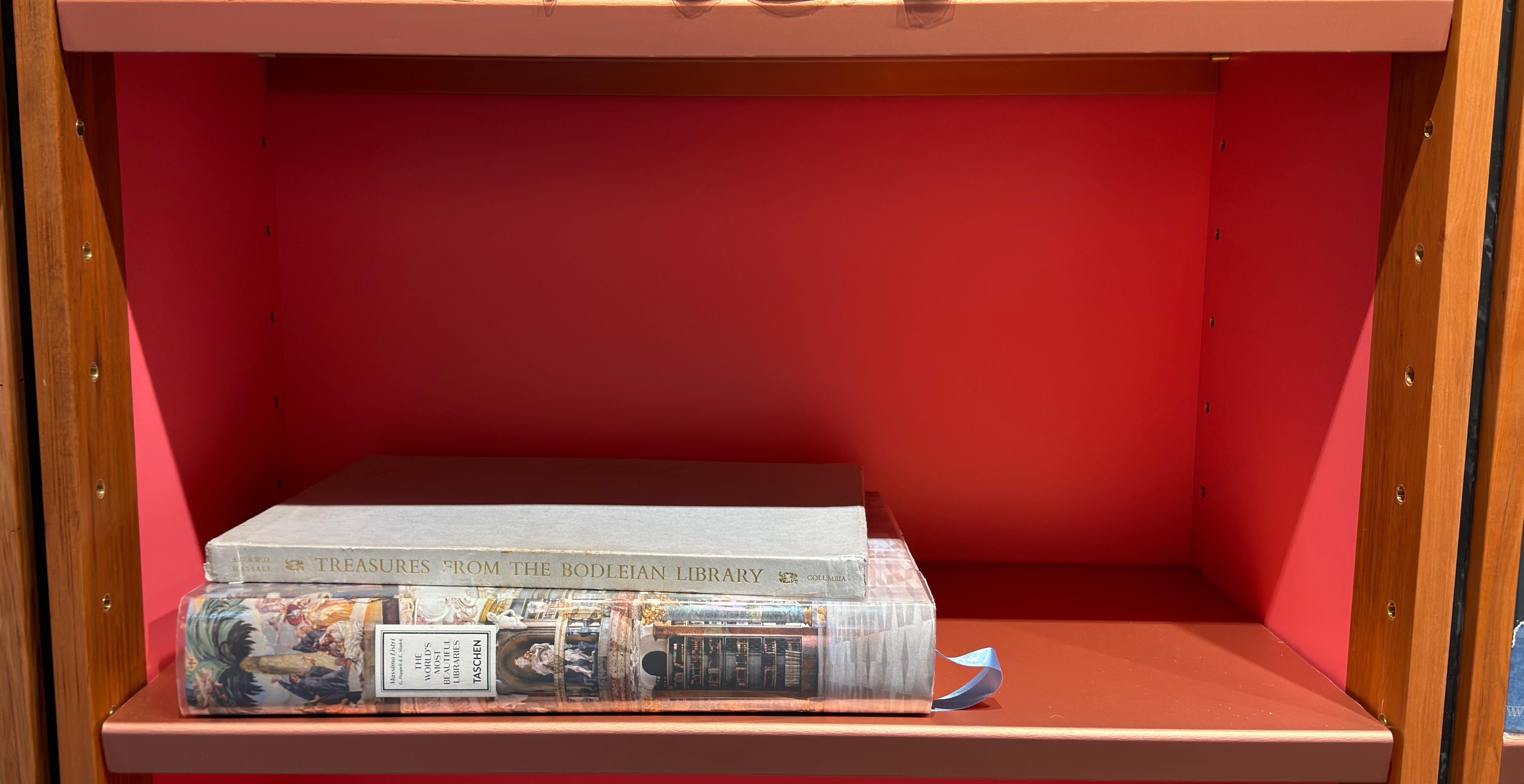 Shelf image