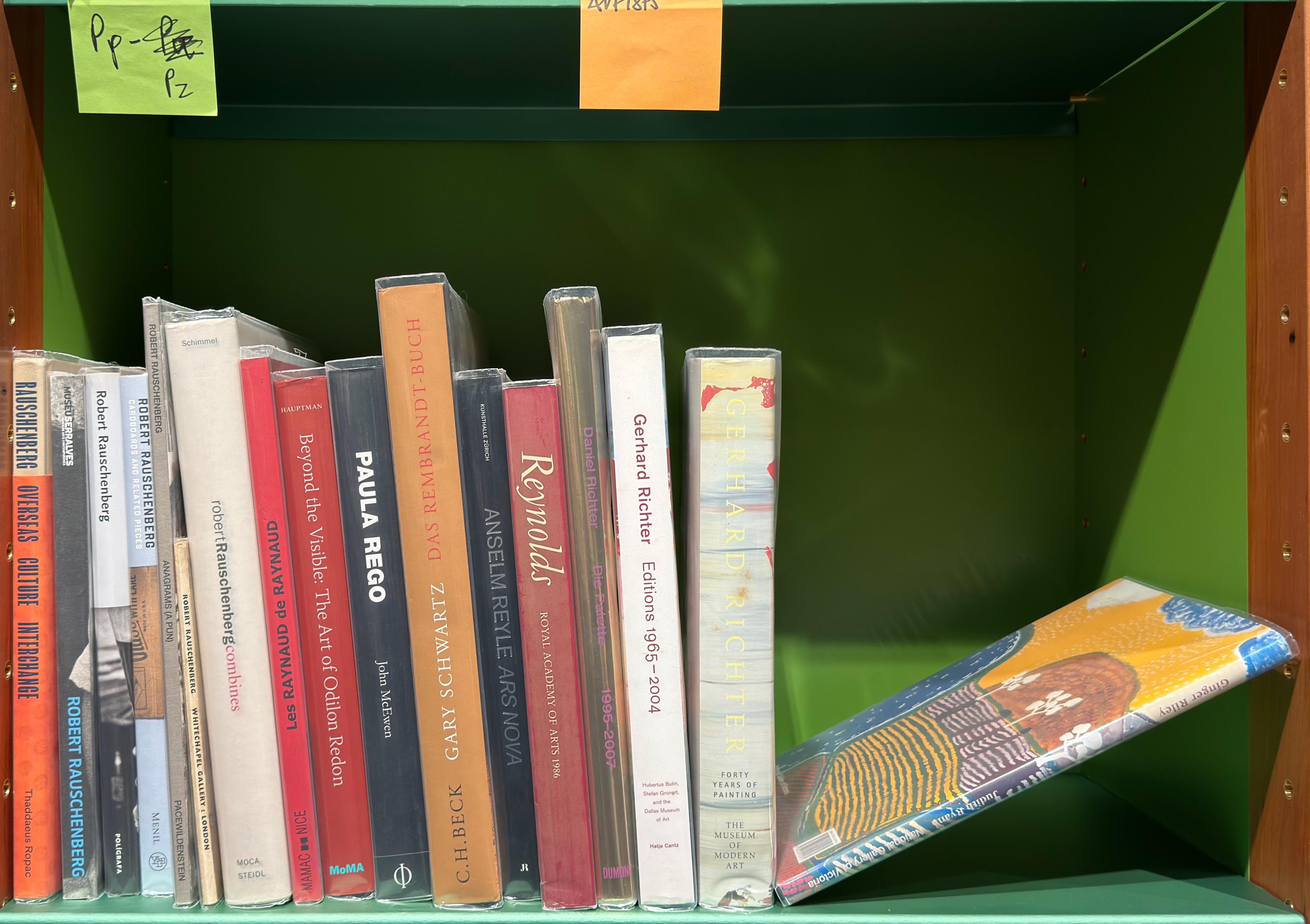 Shelf image