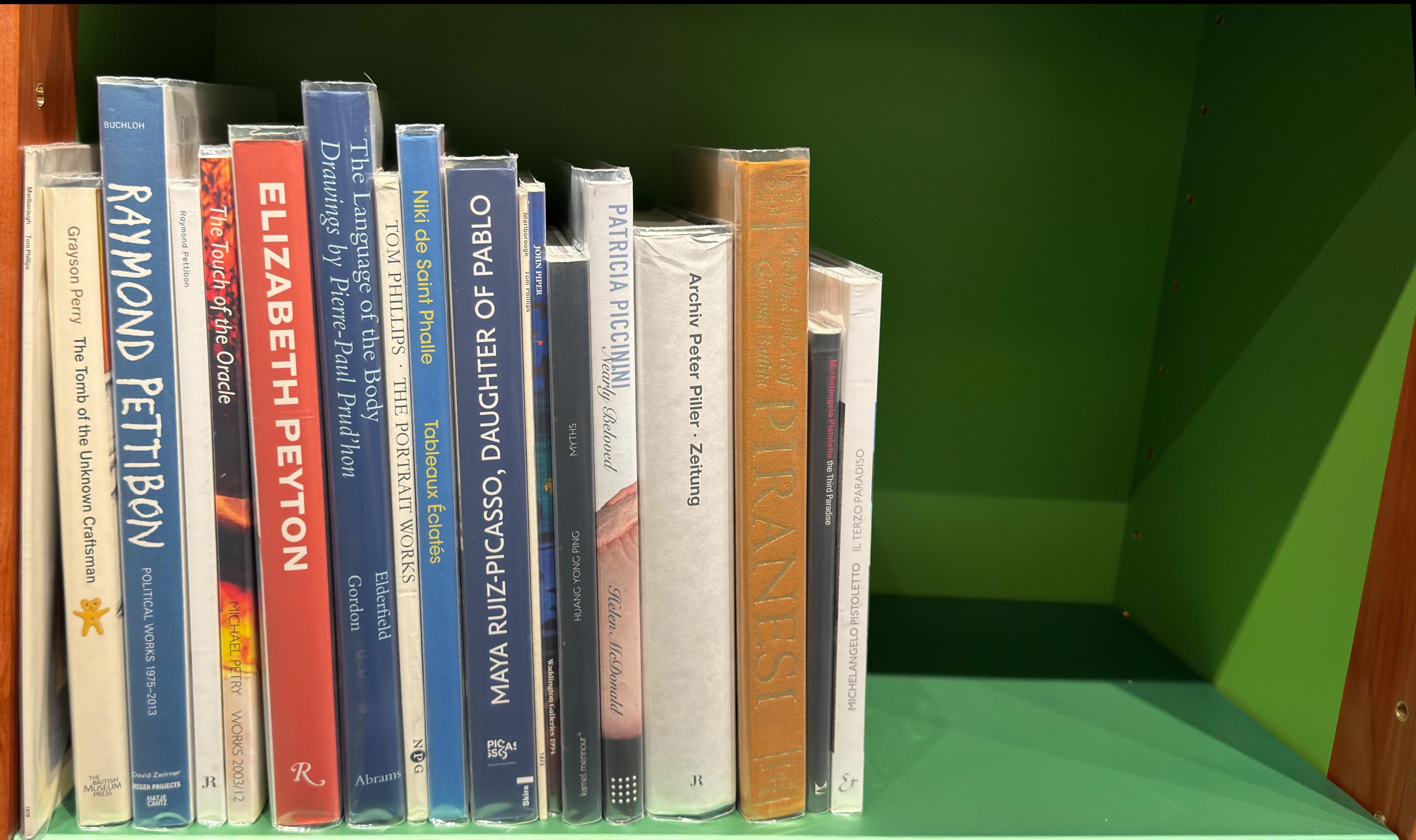 Shelf image