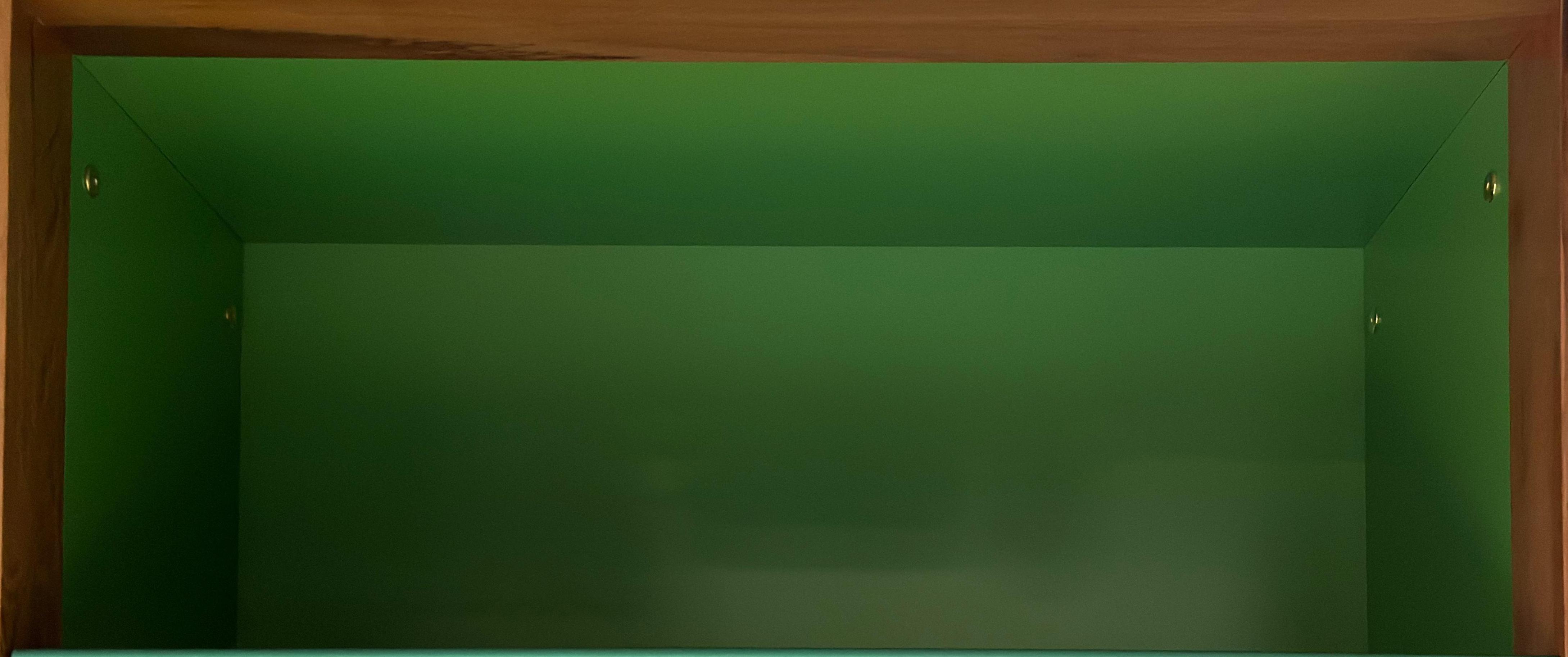 Shelf image