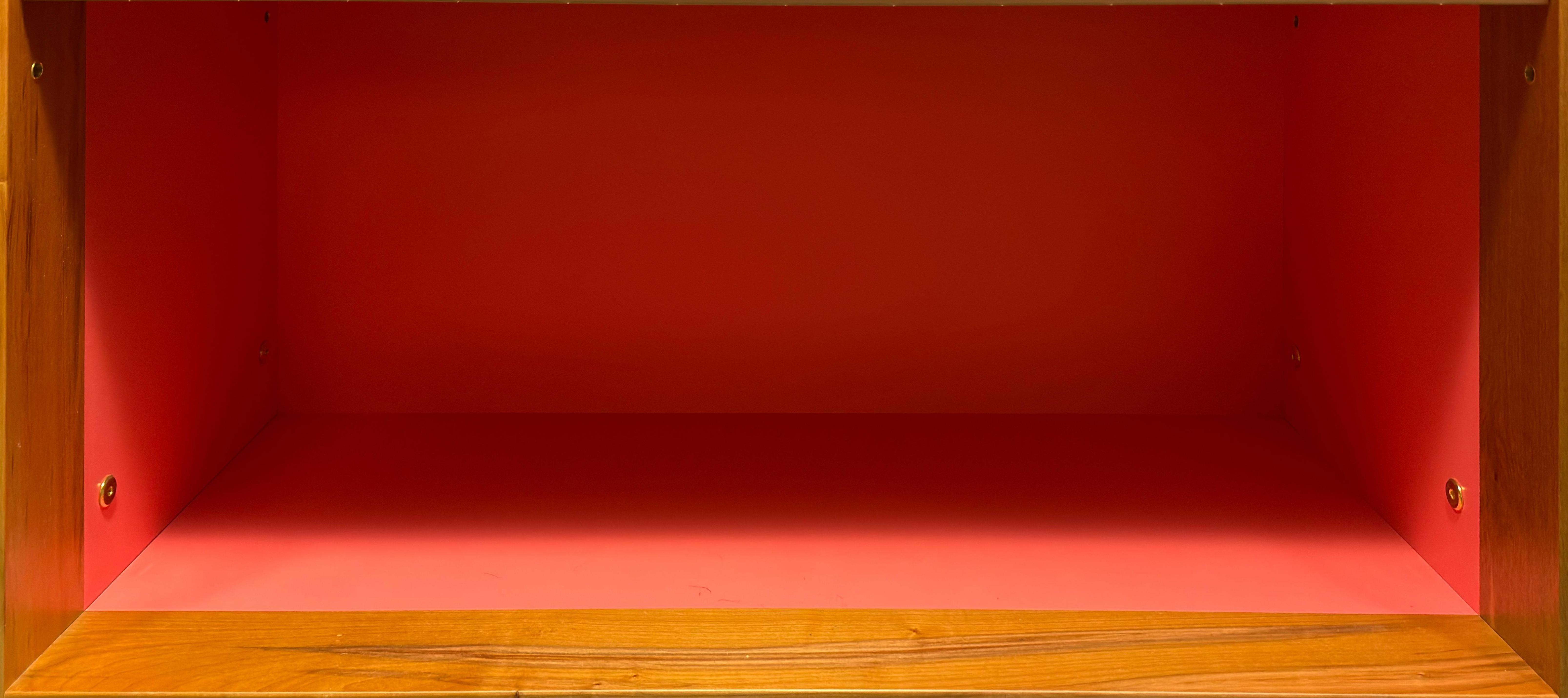Shelf image
