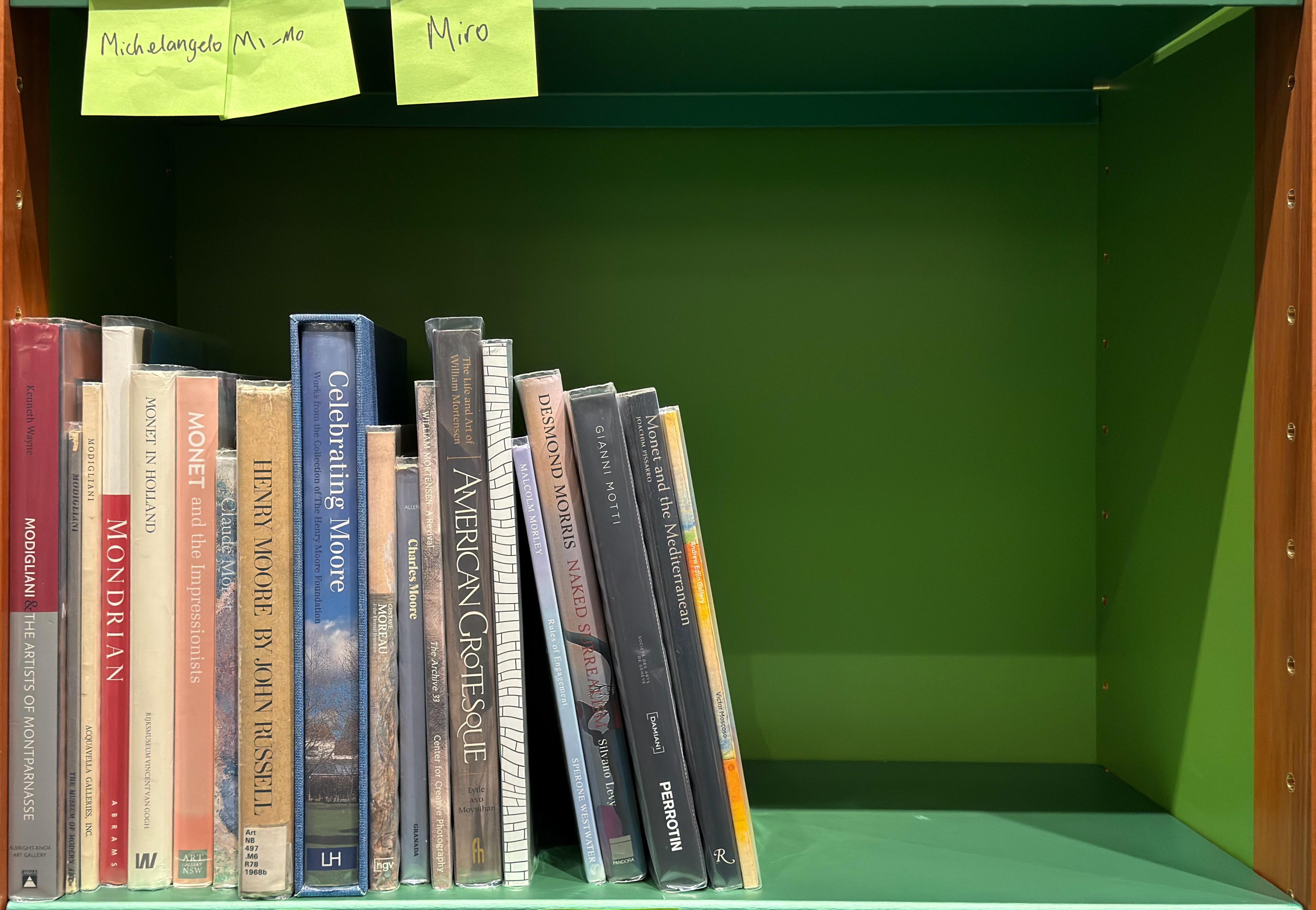 Shelf image