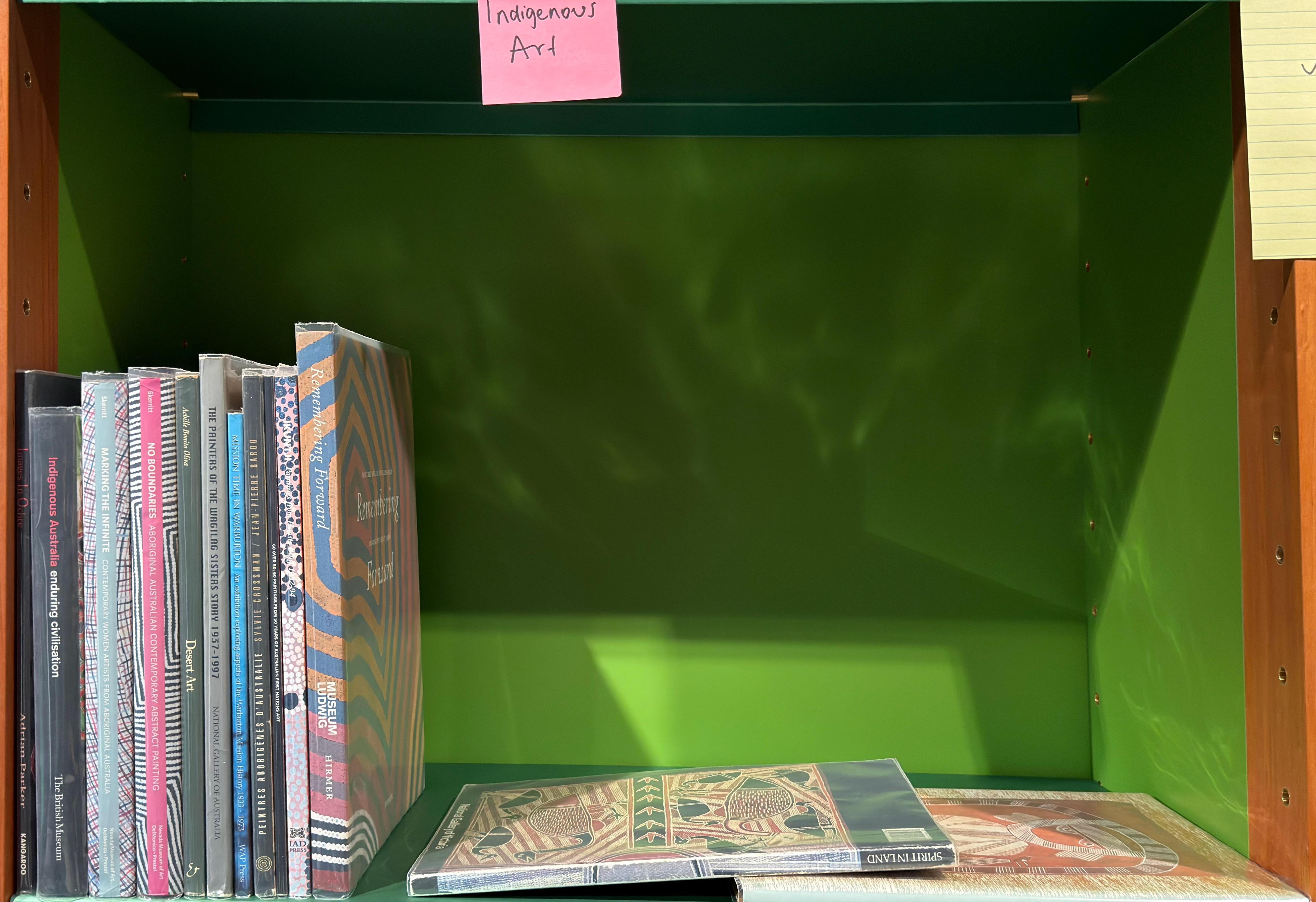 Shelf image