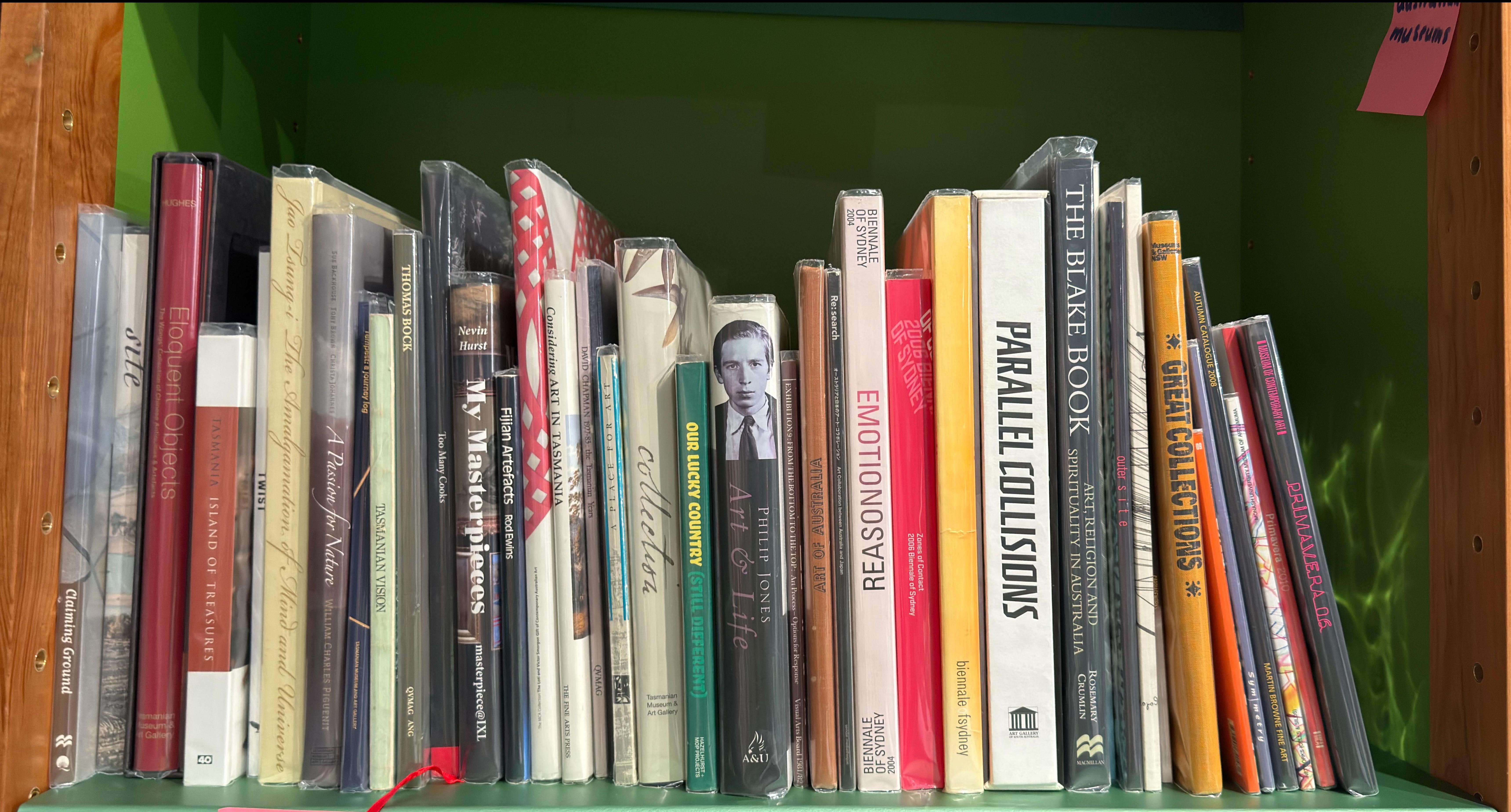 Shelf image
