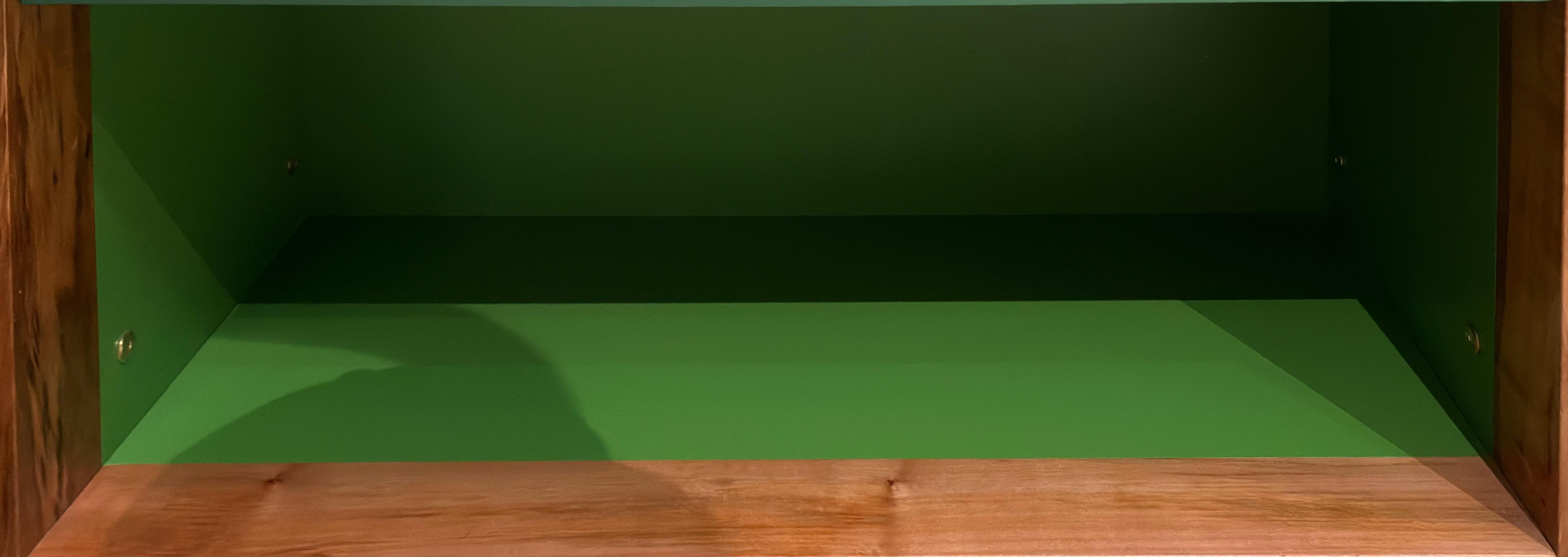Shelf image