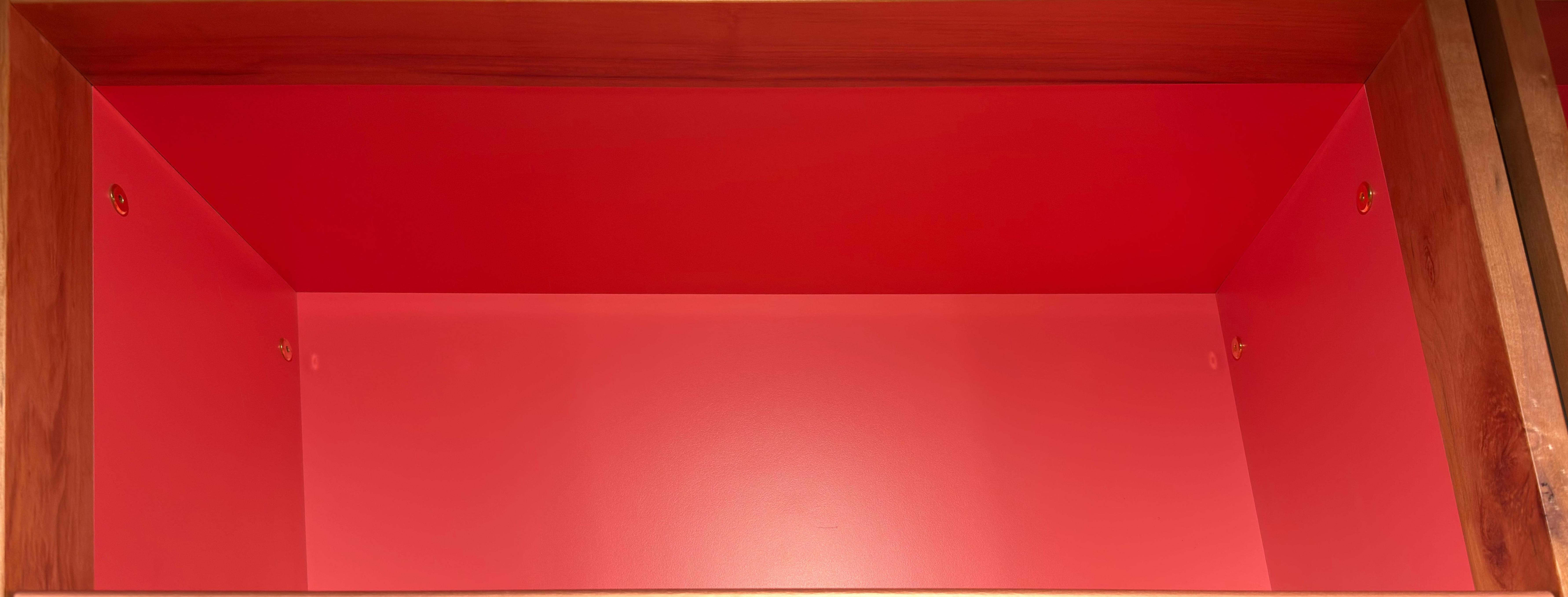 Shelf image