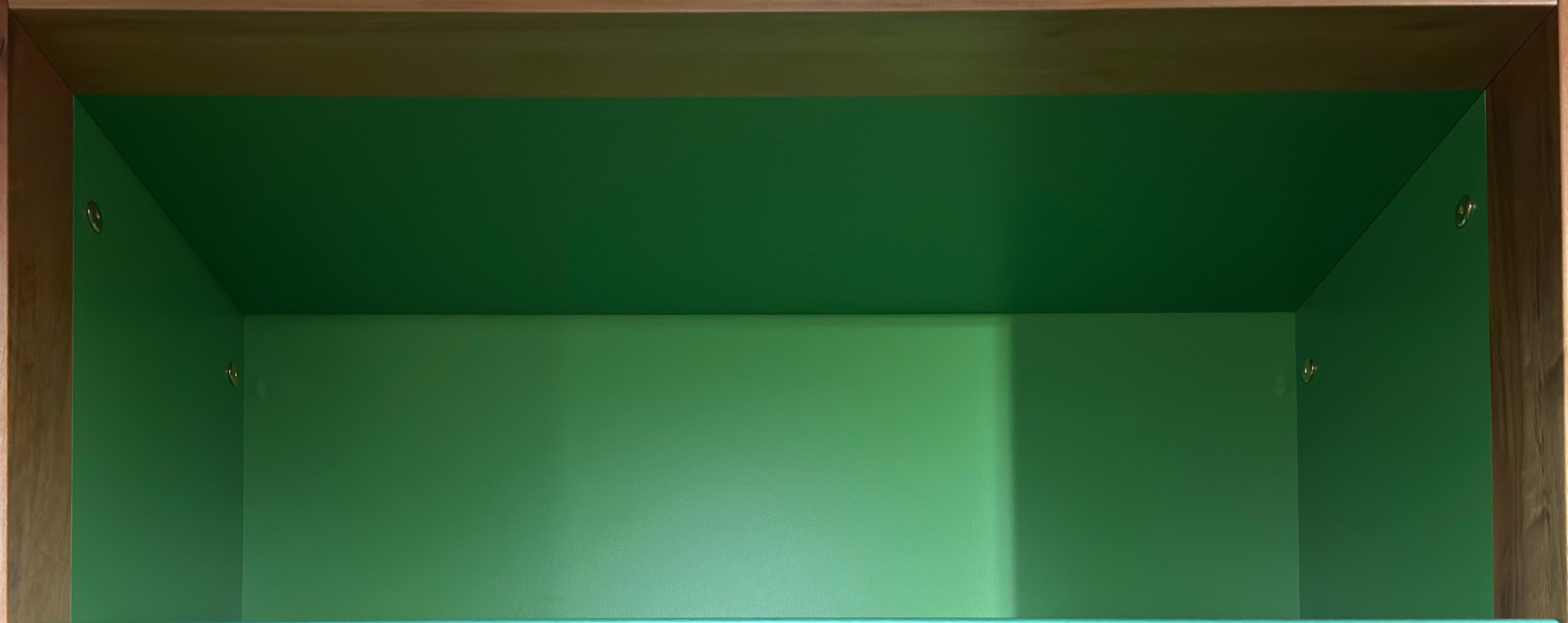 Shelf image