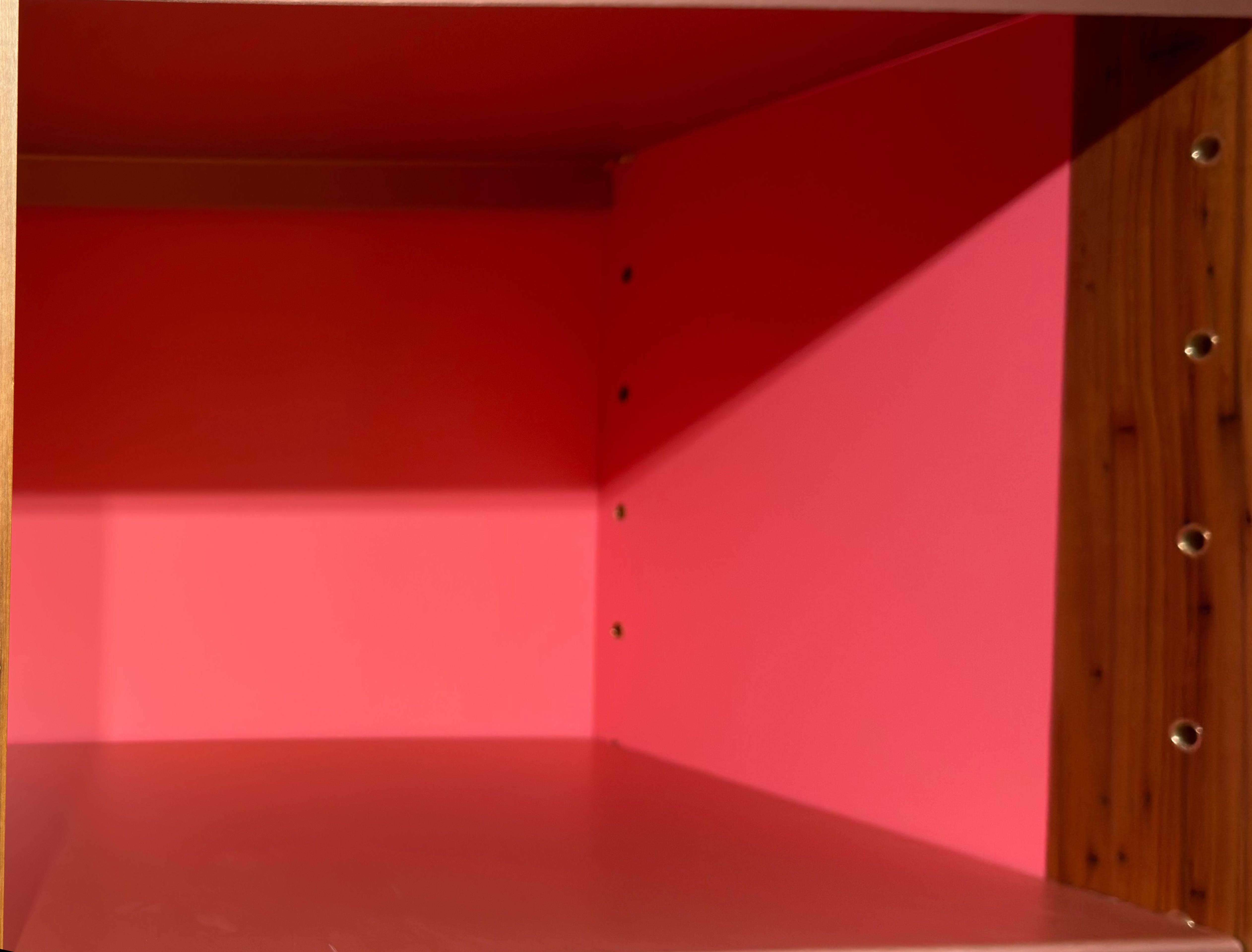 Shelf image