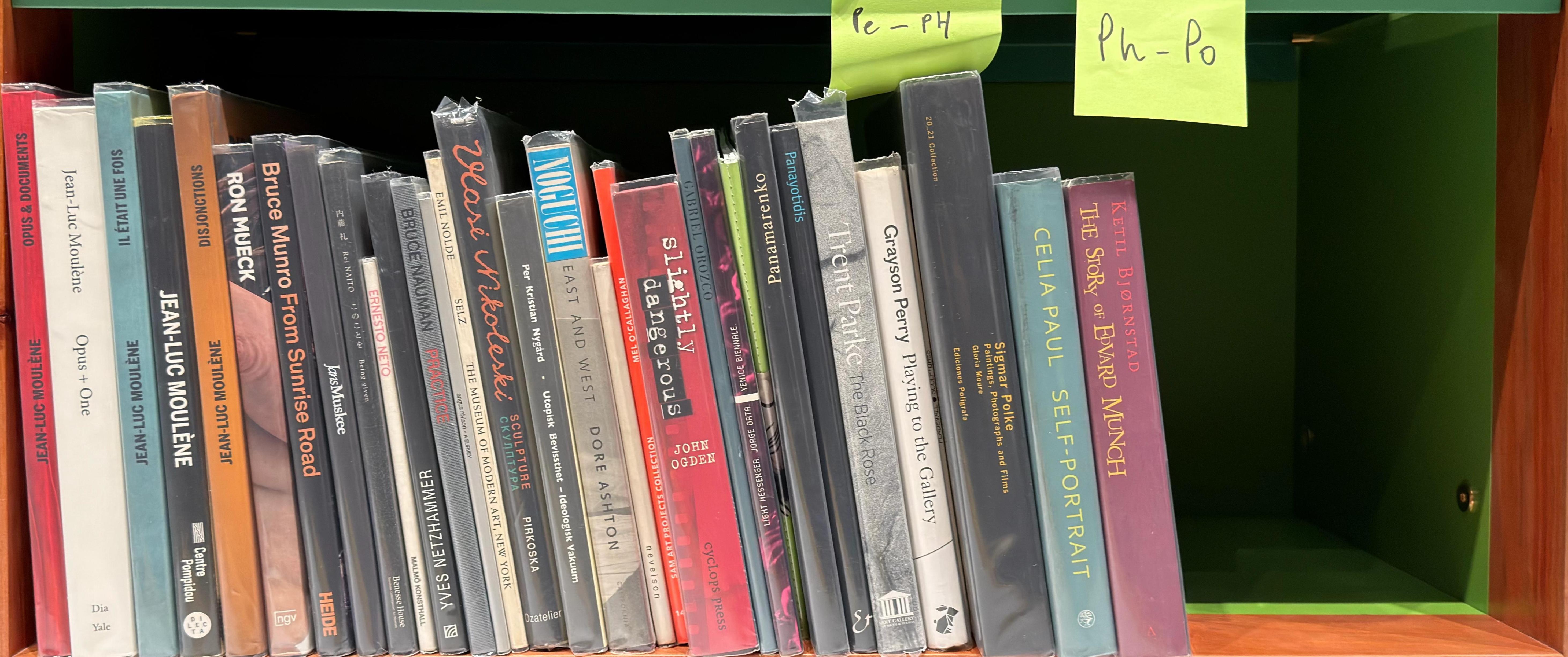 Shelf image