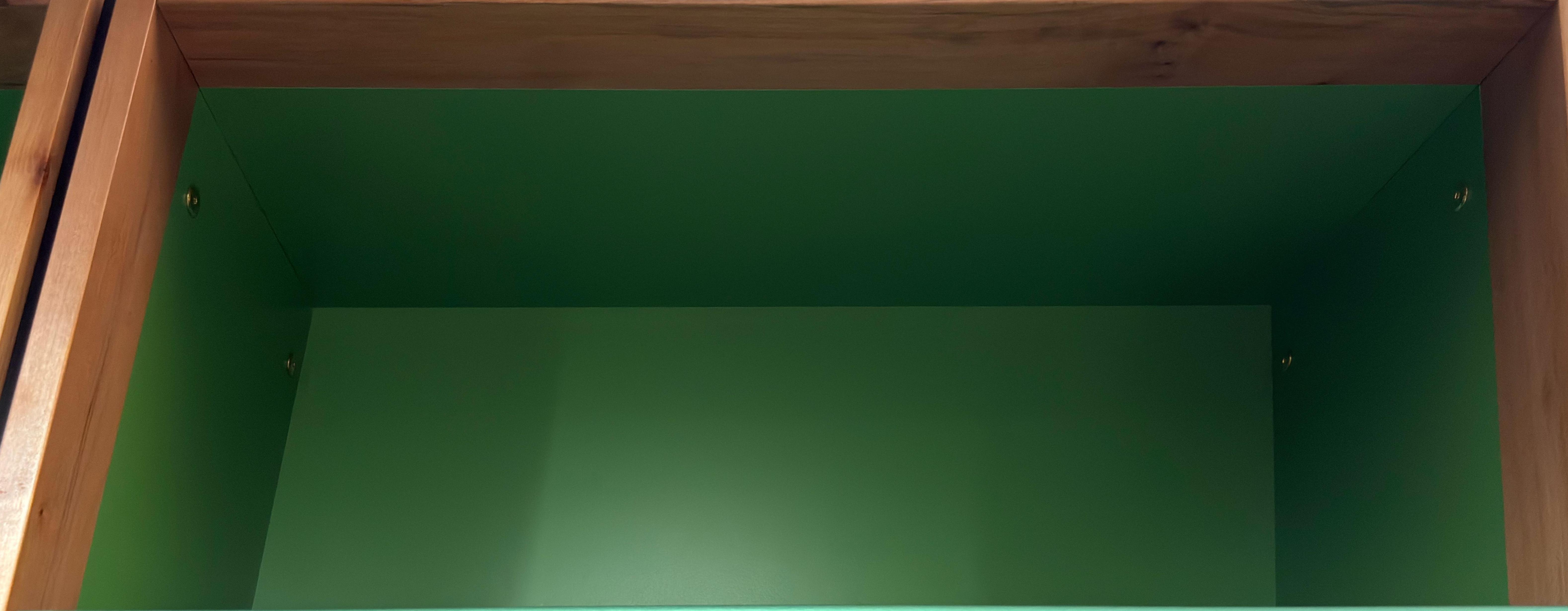 Shelf image