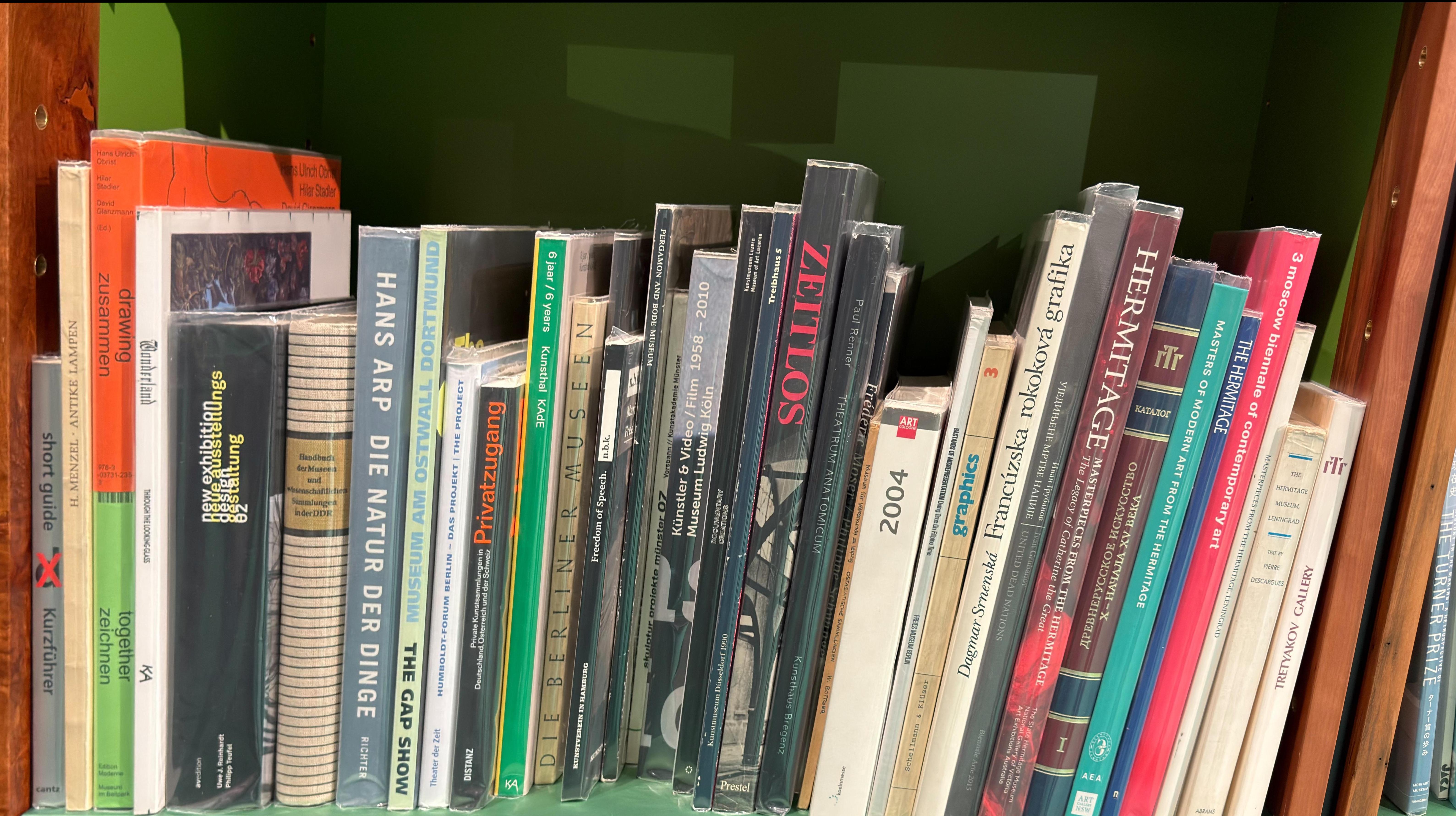 Shelf image