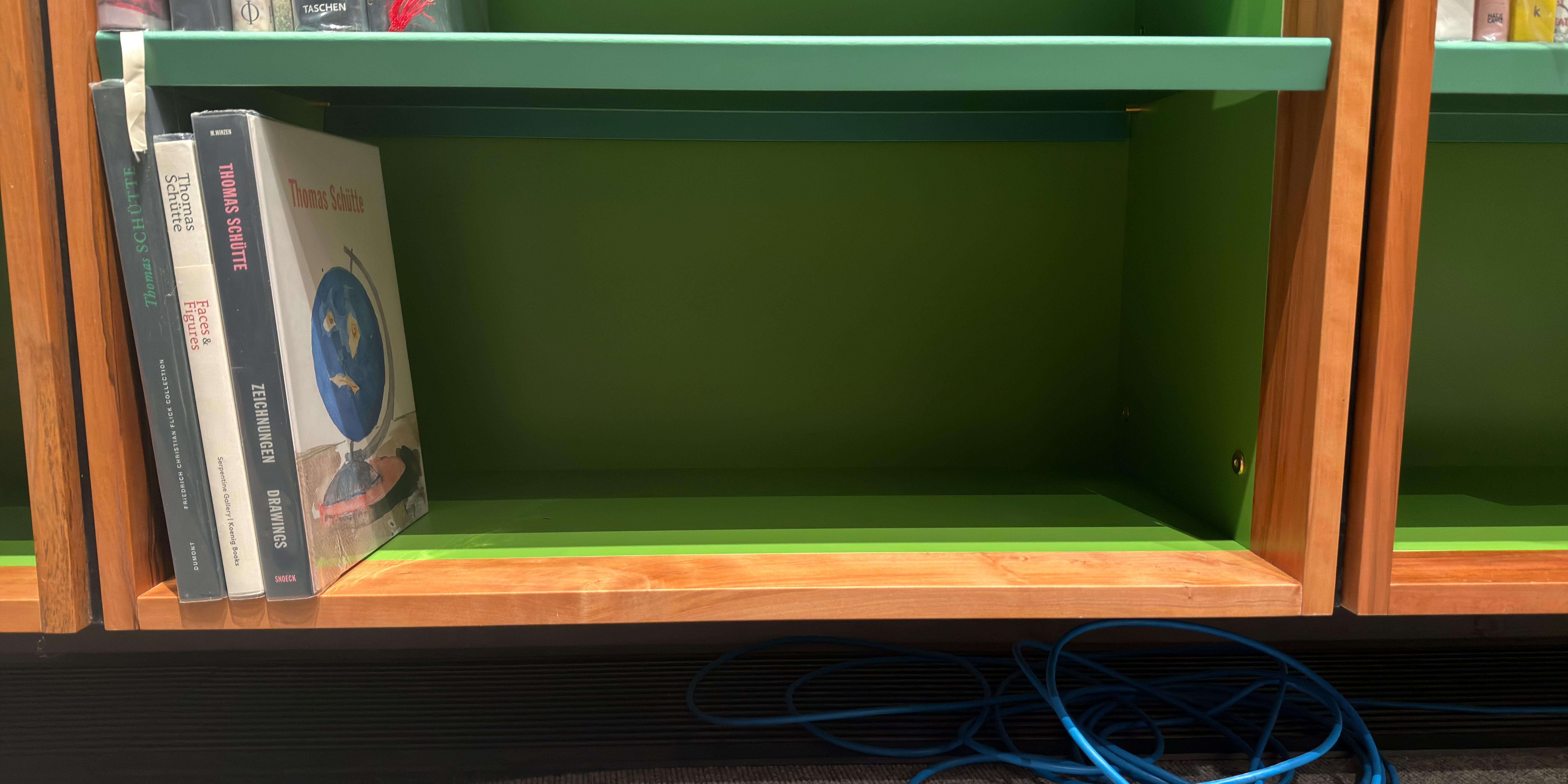 Shelf image
