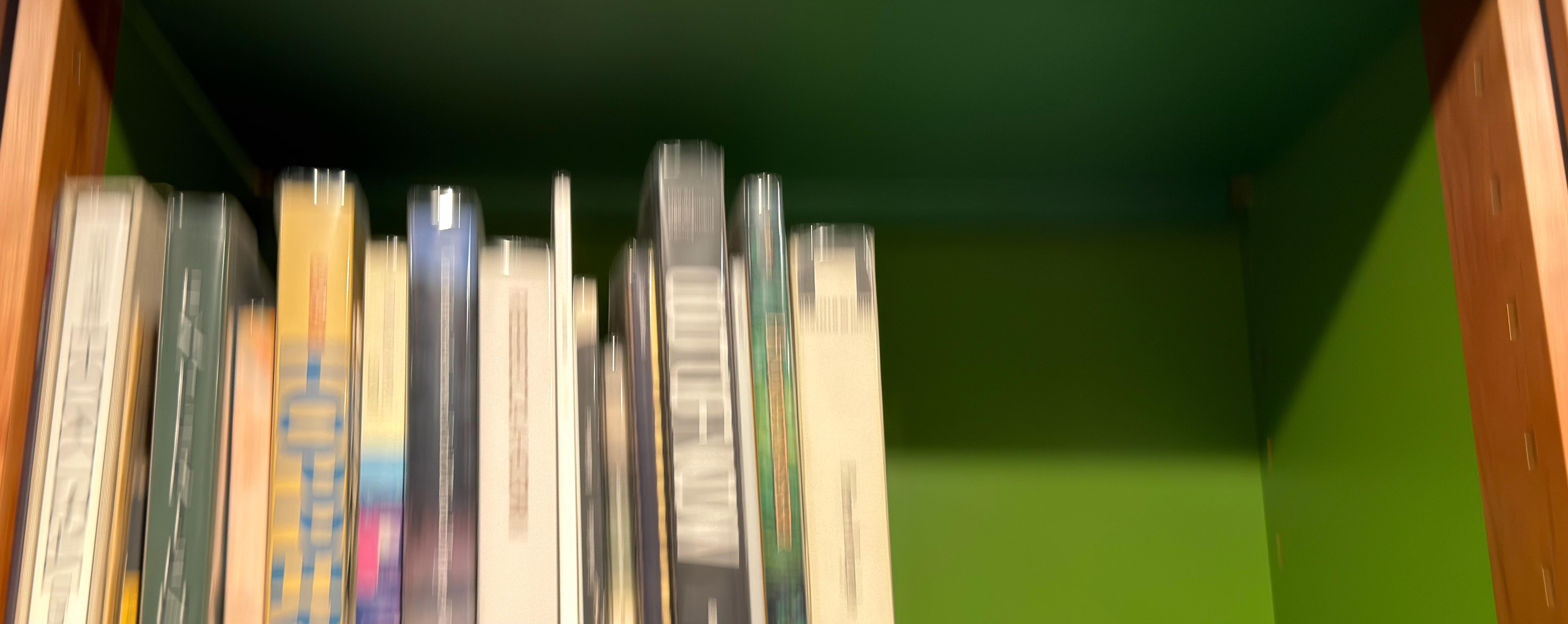 Shelf image