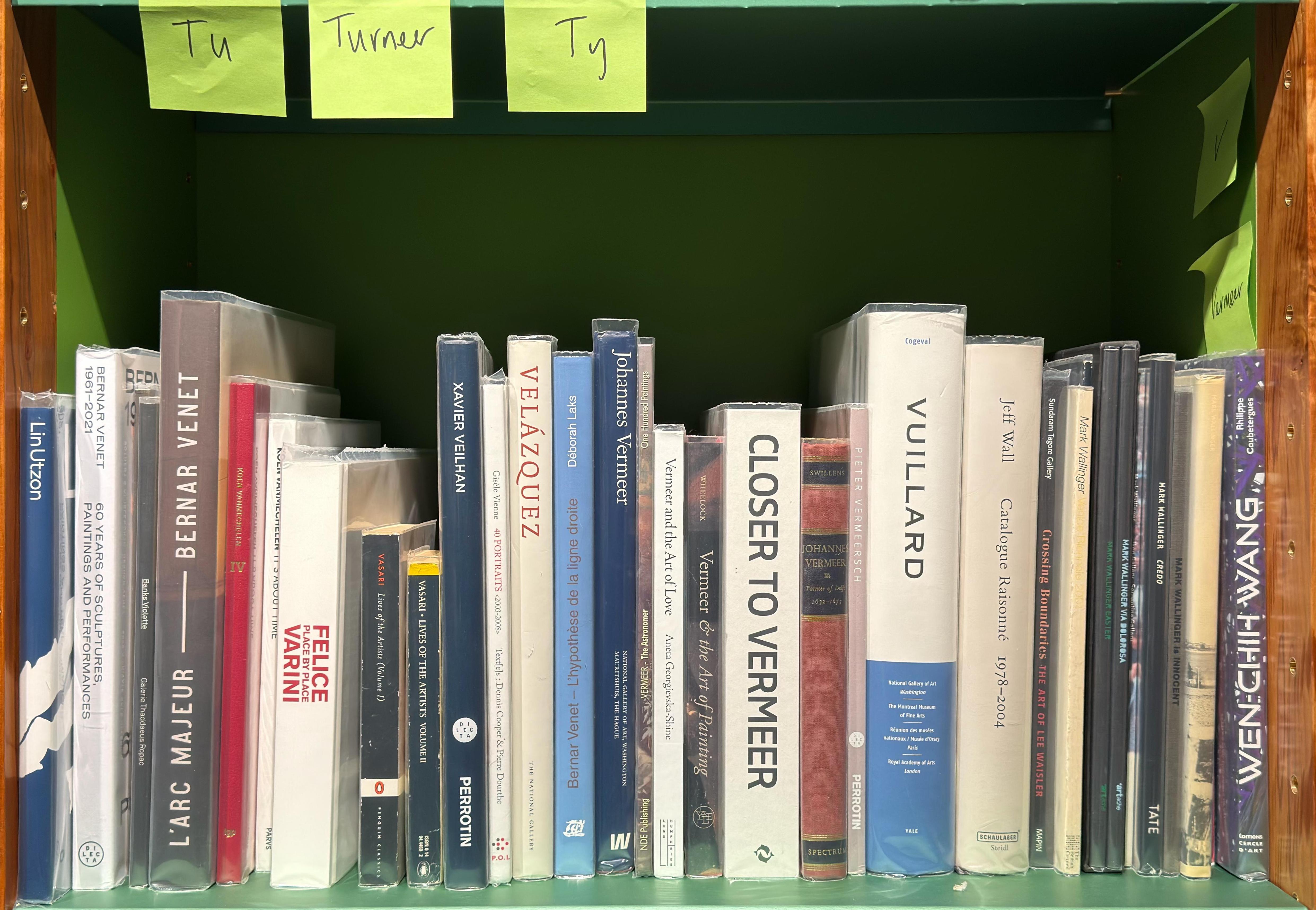 Shelf image