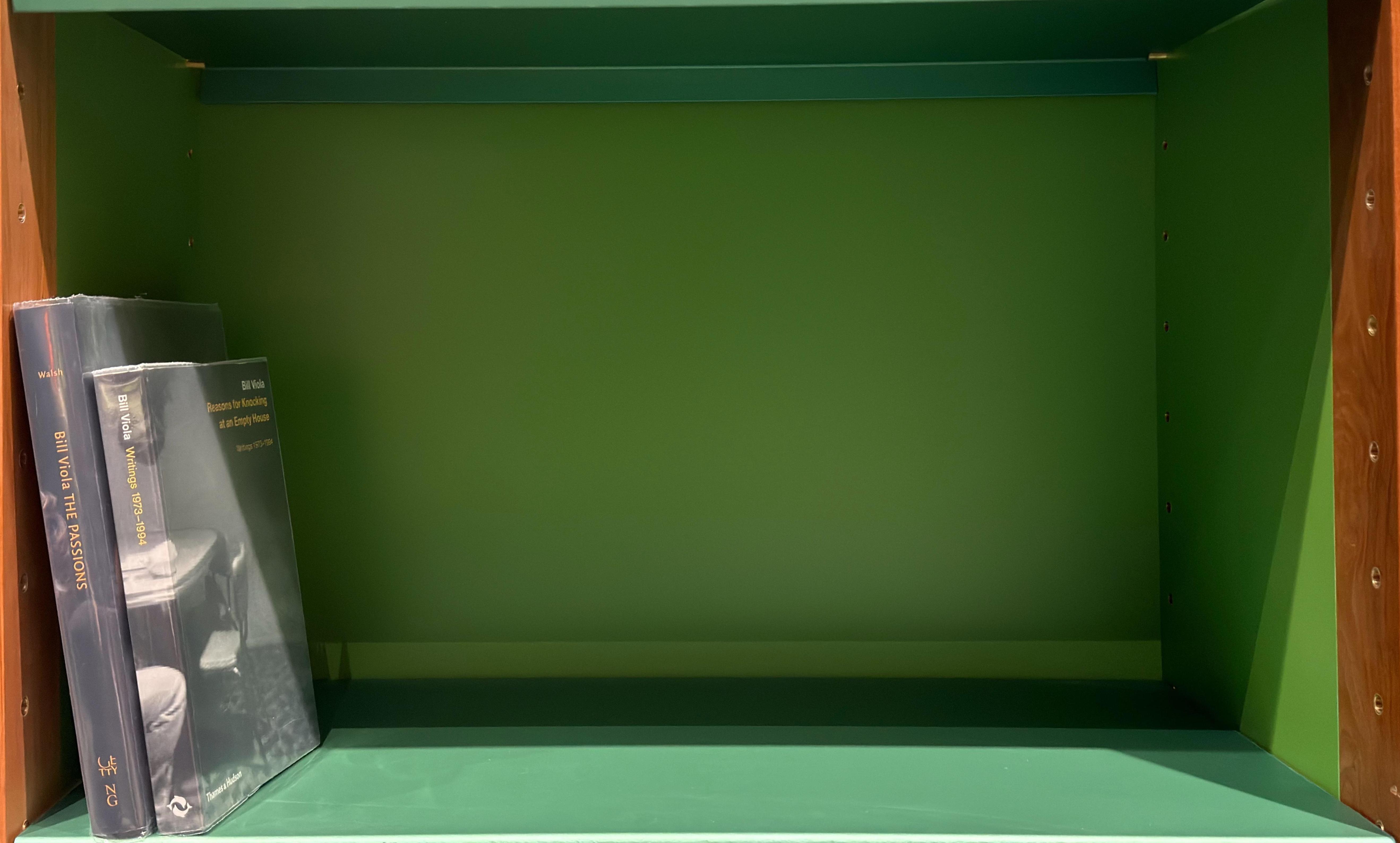 Shelf image