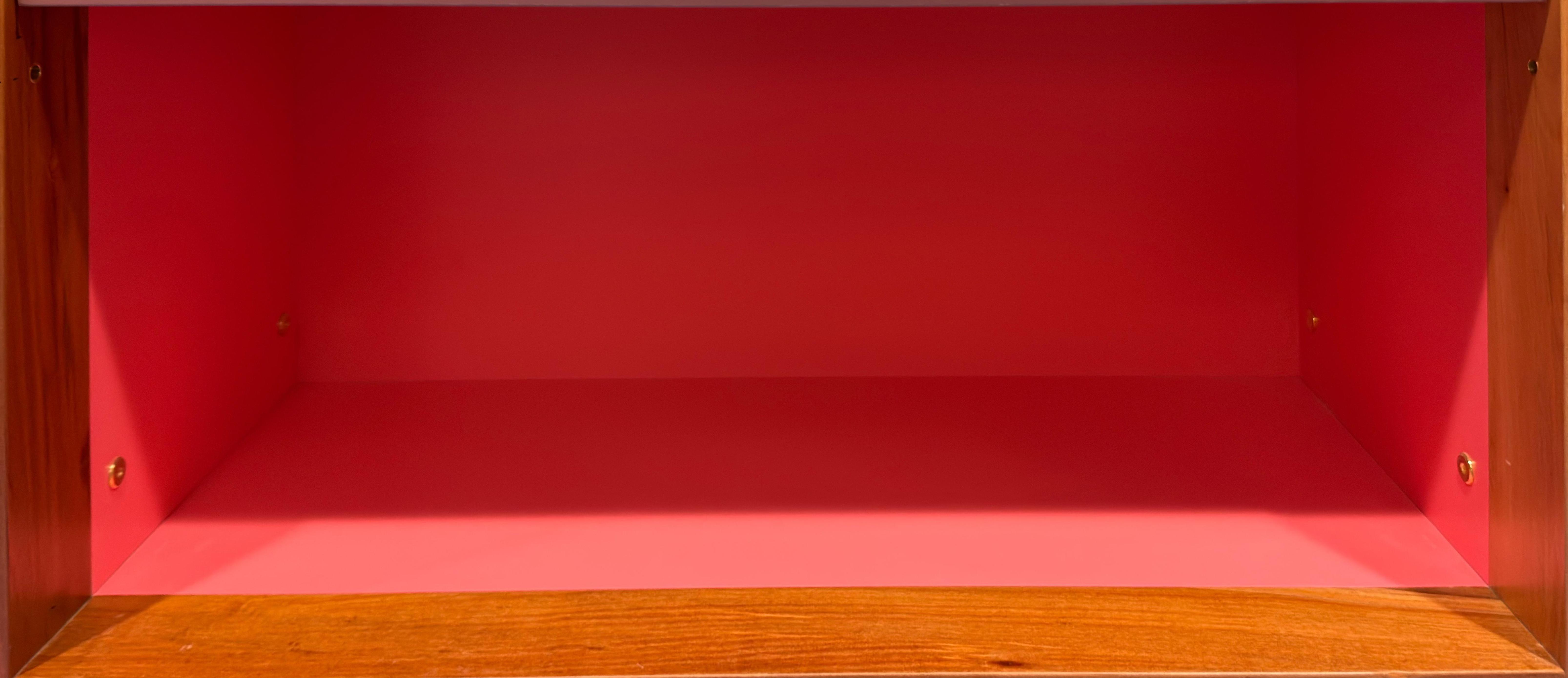 Shelf image