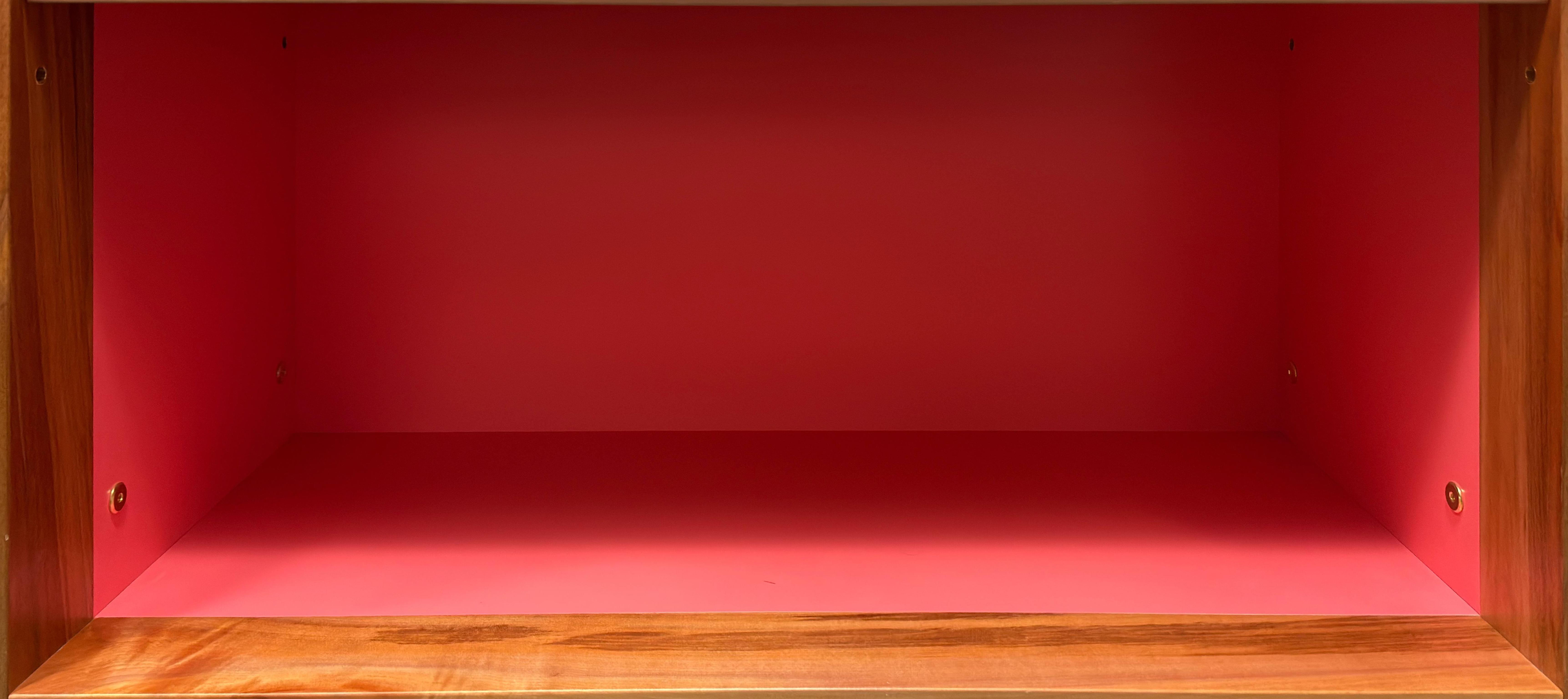 Shelf image