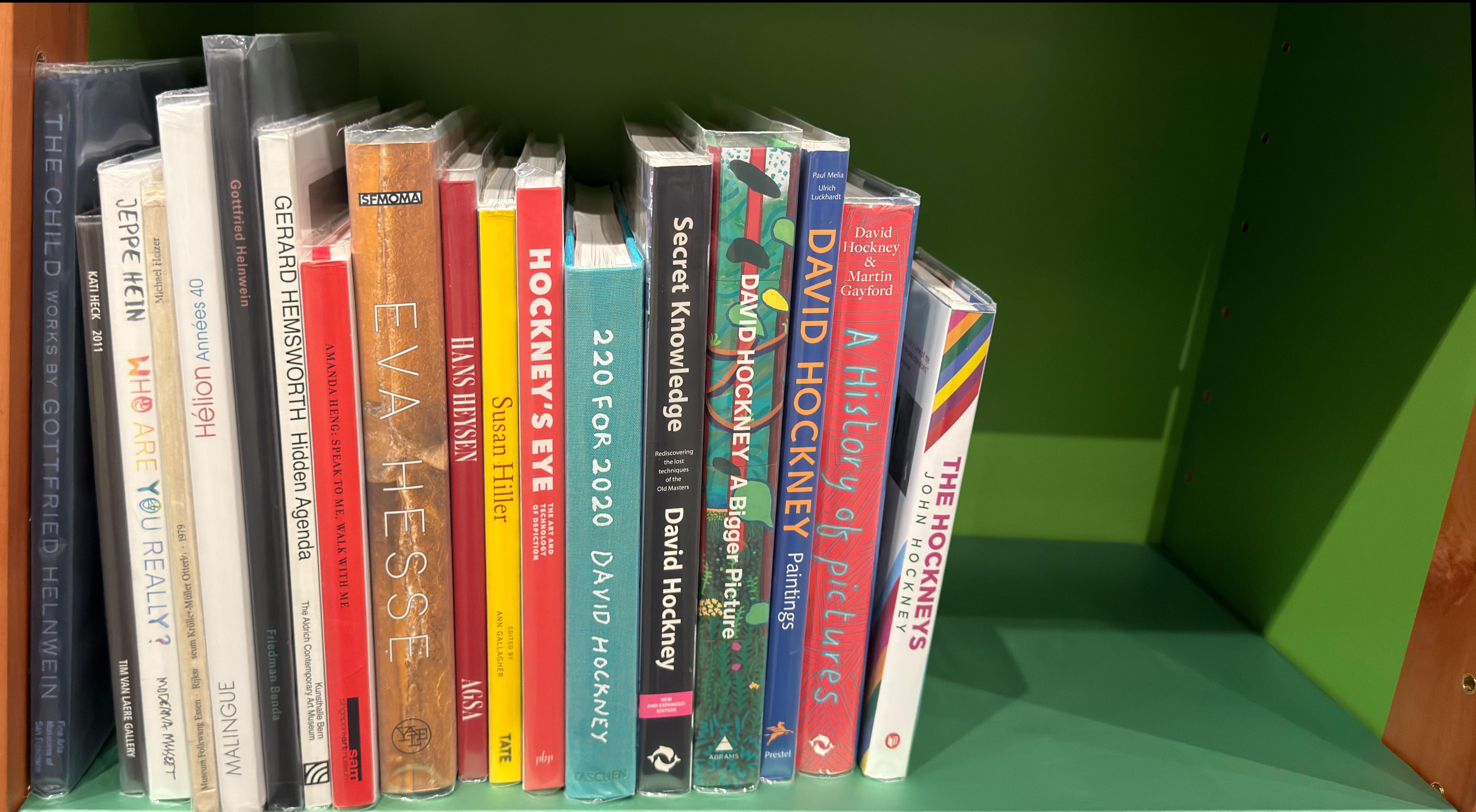 Shelf image