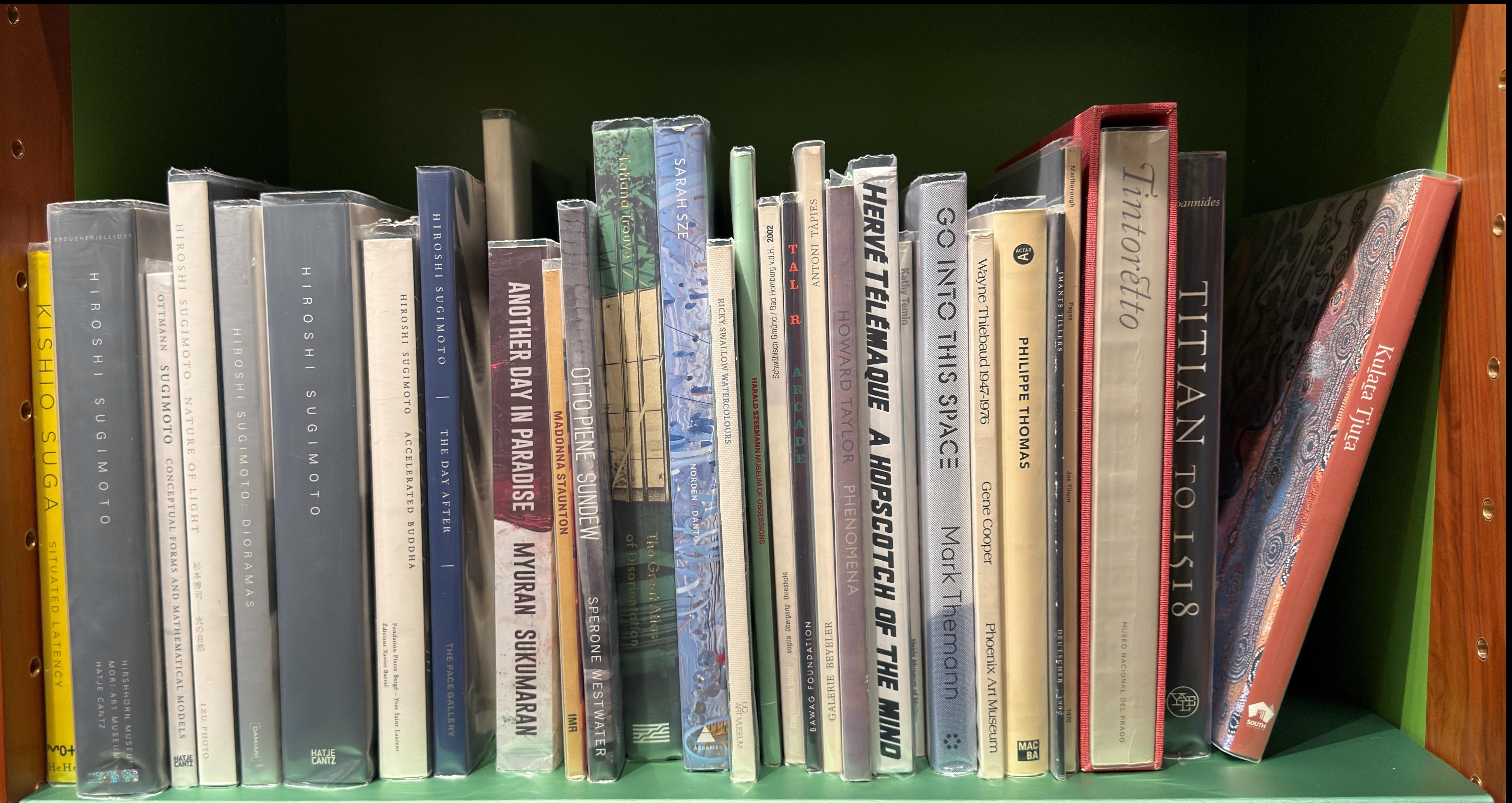 Shelf image